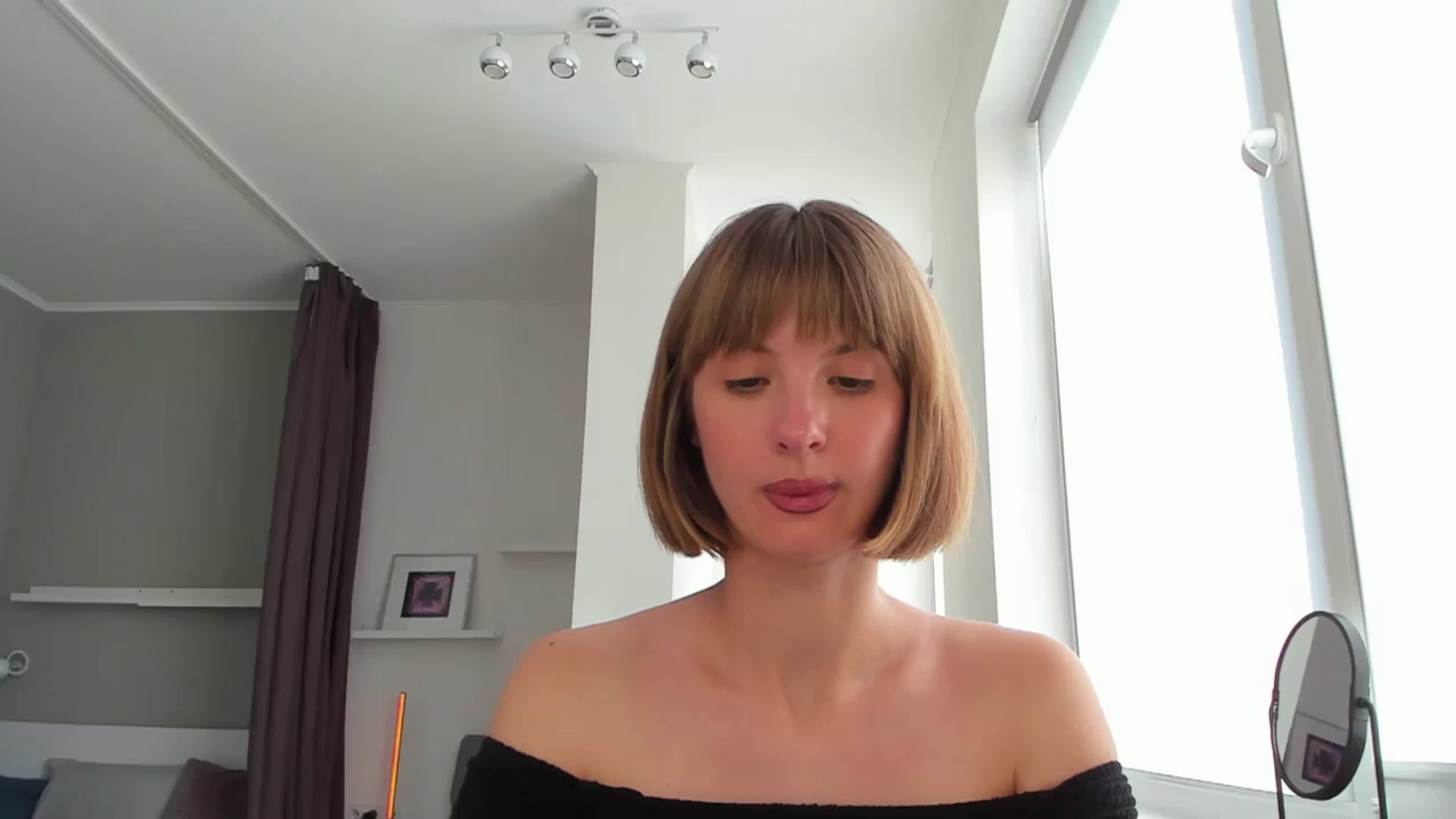 Gallery image thumbnail from WhoIsSofi's myfreecams stream on, 09/05/2025, 13:37 image 2 of 20