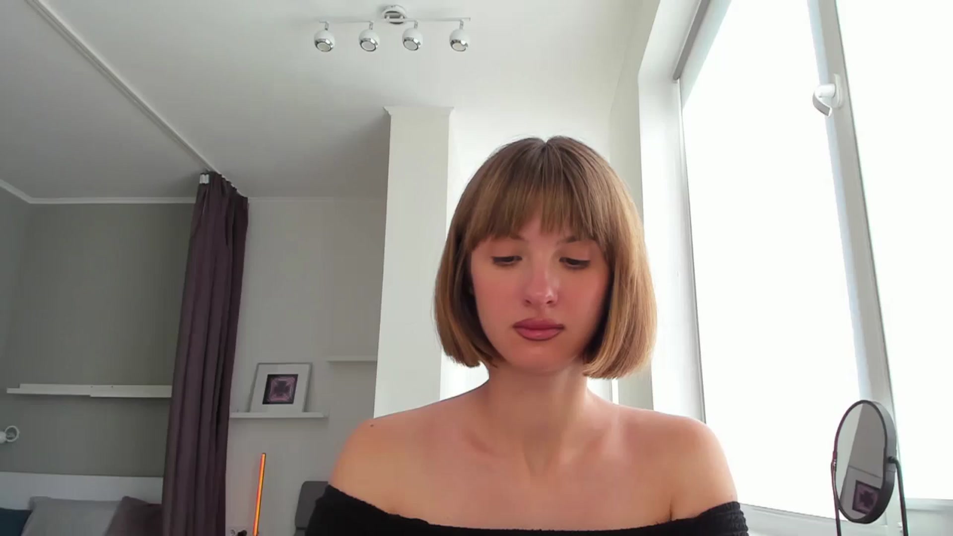 Gallery image thumbnail from WhoIsSofi's myfreecams stream on, 09/05/2025, 13:37 image 6 of 20
