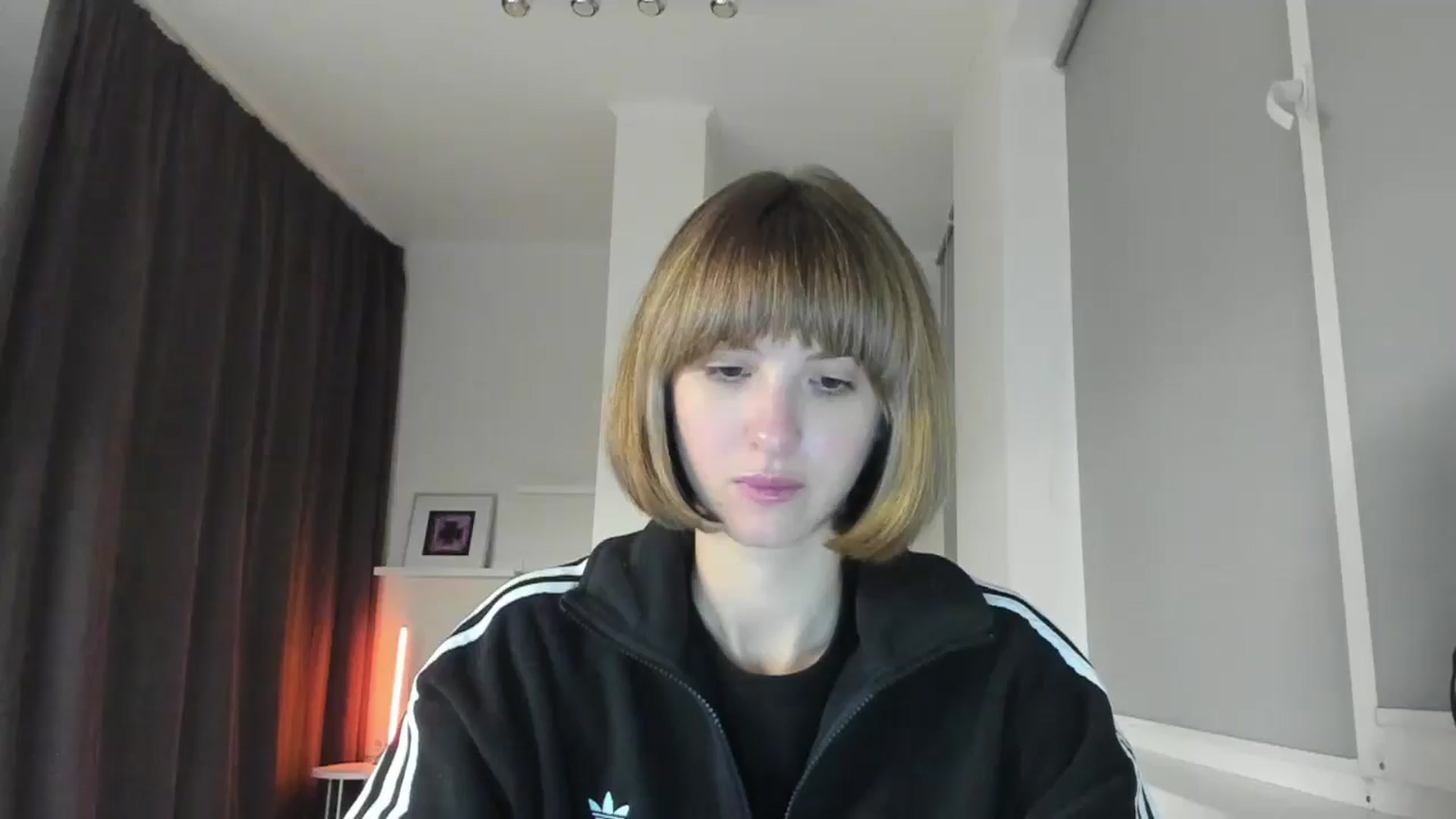 Gallery image thumbnail from WhoIsSofi's myfreecams stream on, 10/17/2025, 24:01 image 16 of 20