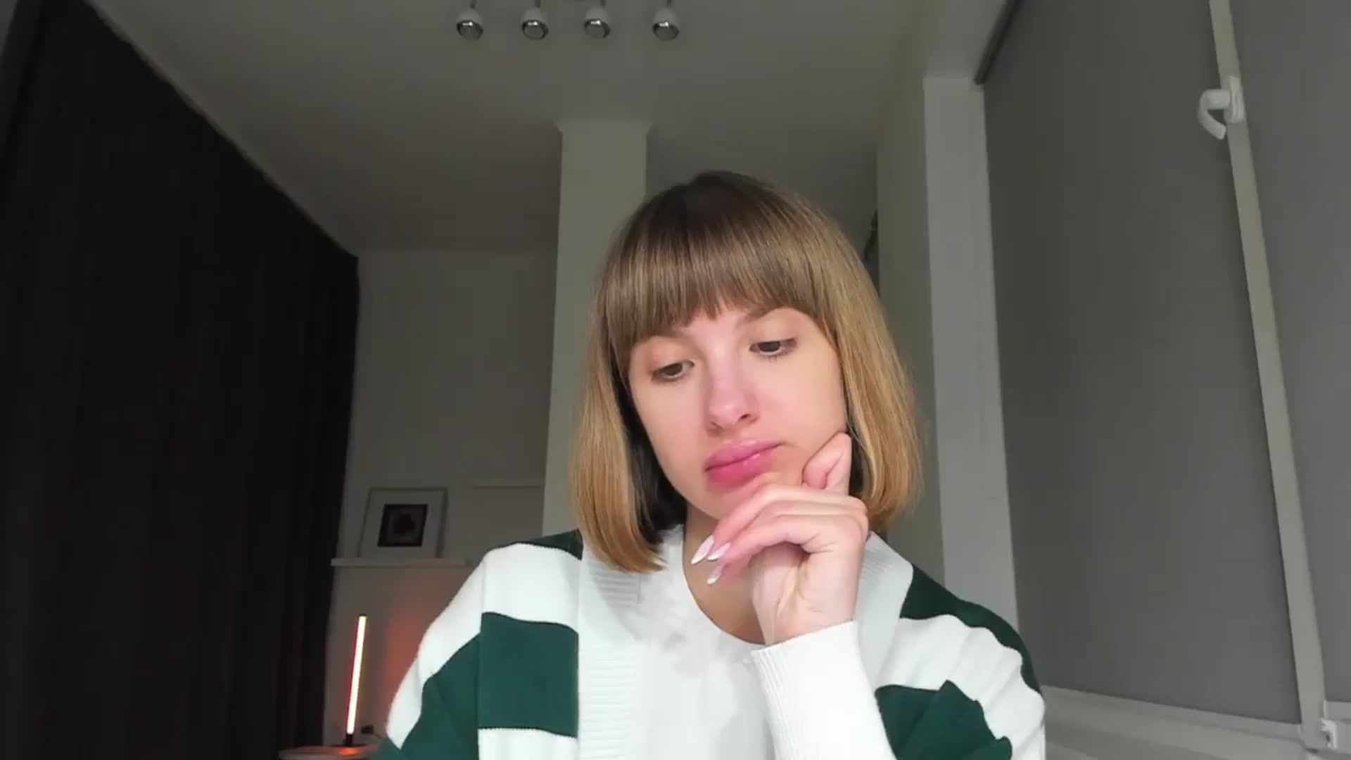 Gallery image thumbnail from WhoIsSofi's myfreecams stream on, 11/10/2025, 24:37 image 15 of 20