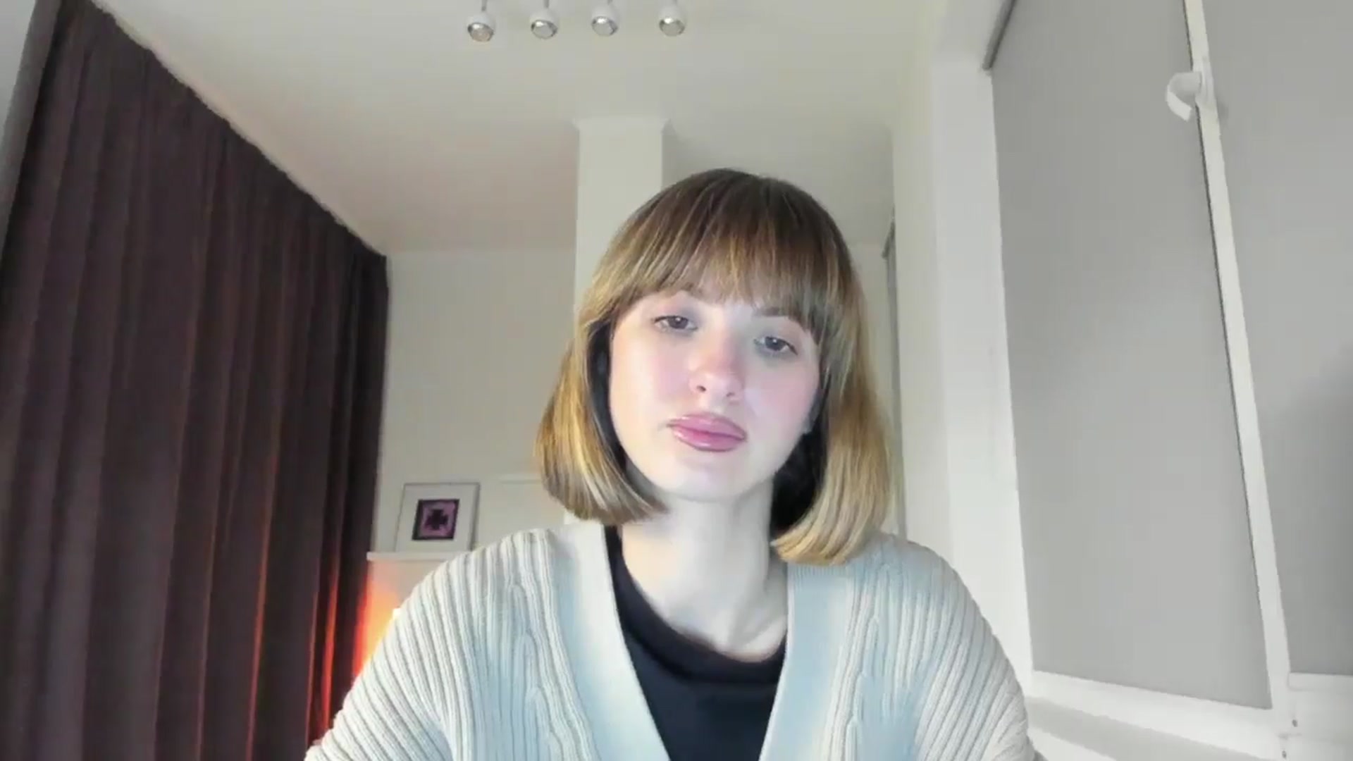 Gallery image thumbnail from WhoIsSofi's myfreecams stream on, 12/09/2025, 20:21 image 15 of 20