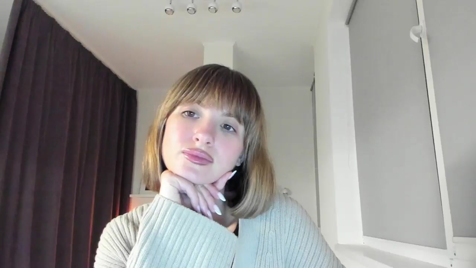 Gallery image thumbnail from WhoIsSofi's myfreecams stream on, 12/09/2025, 20:21 image 20 of 20