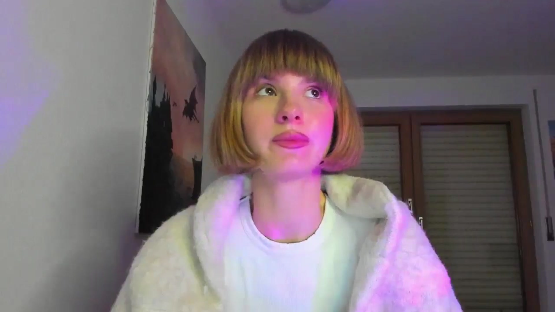 Gallery image thumbnail from WhoIsSofi's myfreecams stream on, 12/15/2025, 17:50 image 17 of 20