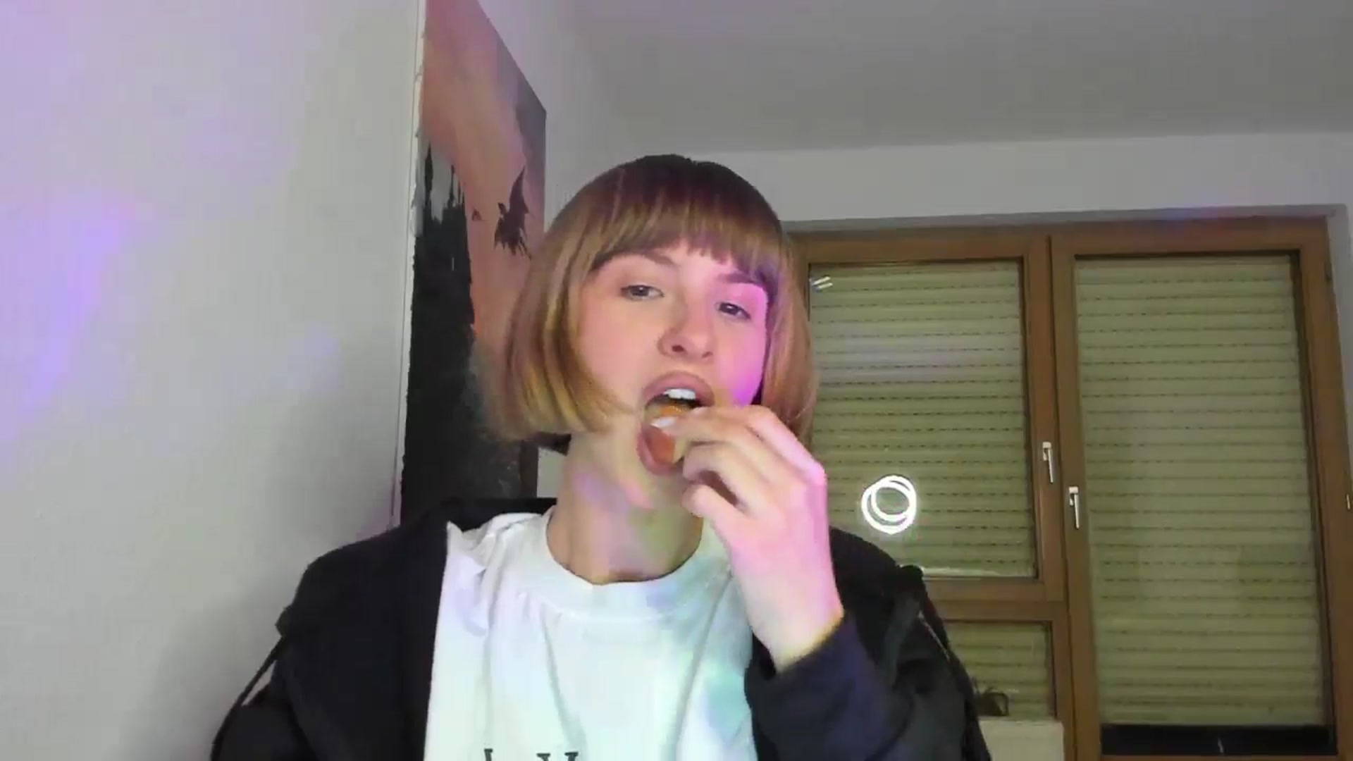 Gallery image thumbnail from WhoIsSofi's myfreecams stream on, 12/17/2025, 19:42 image 14 of 20