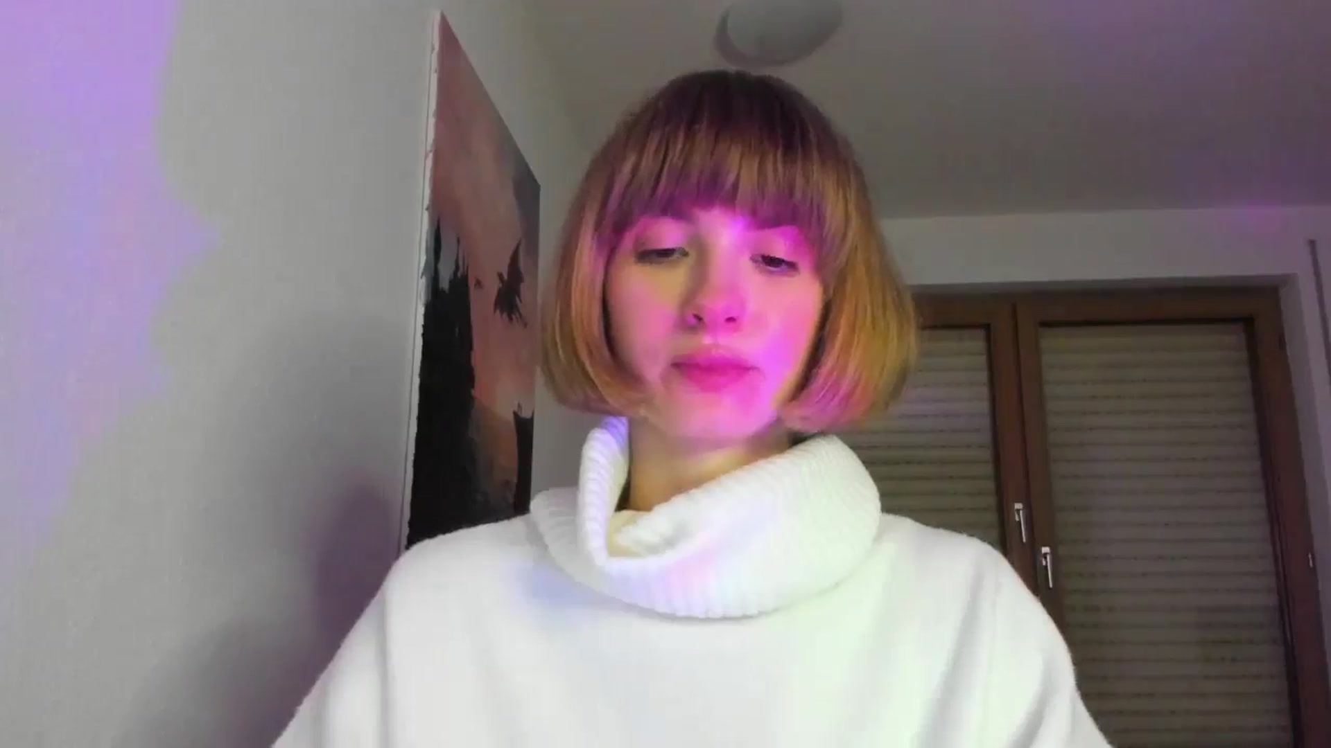 Gallery image thumbnail from WhoIsSofi's myfreecams stream on, 12/21/2025, 16:54 image 17 of 20