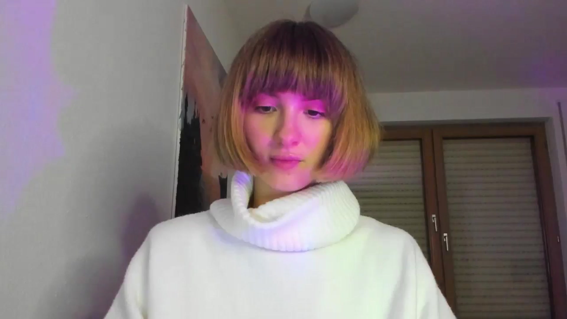 Gallery image thumbnail from WhoIsSofi's myfreecams stream on, 12/21/2025, 16:54 image 16 of 20