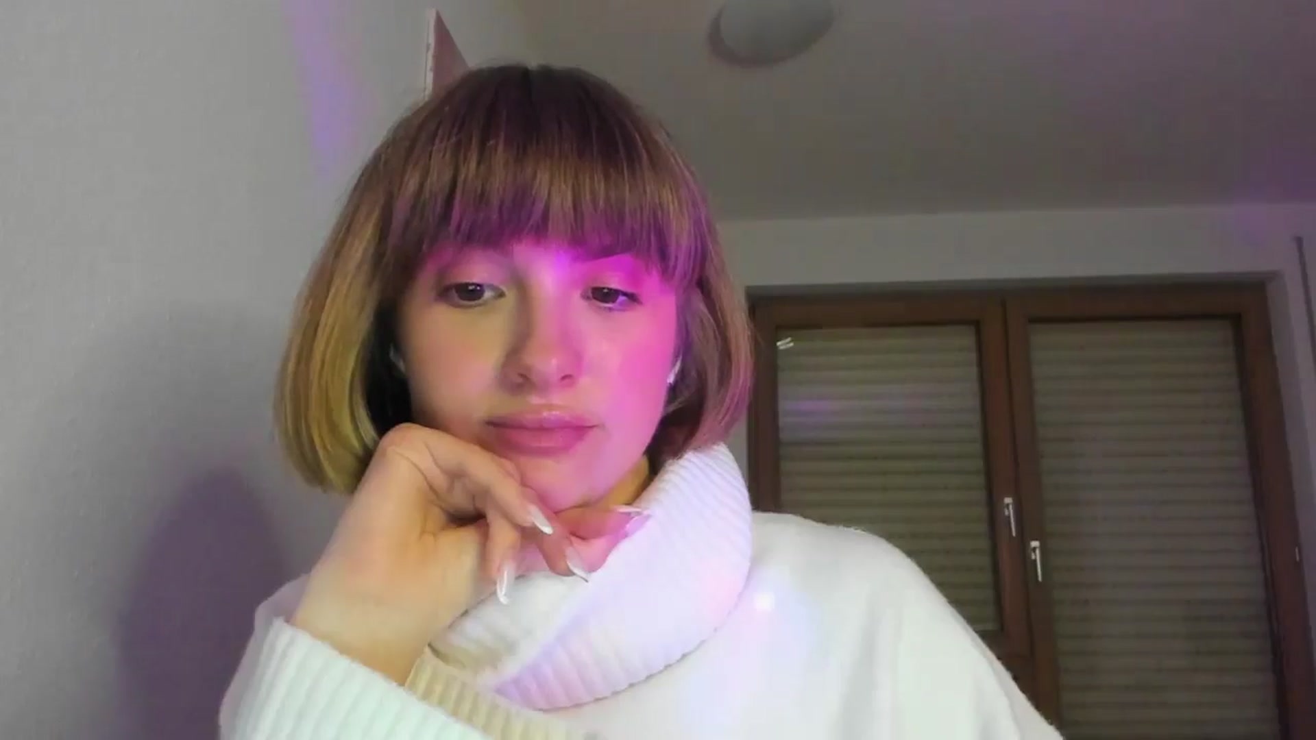 Gallery image thumbnail from WhoIsSofi's myfreecams stream on, 12/21/2025, 16:54 image 20 of 20