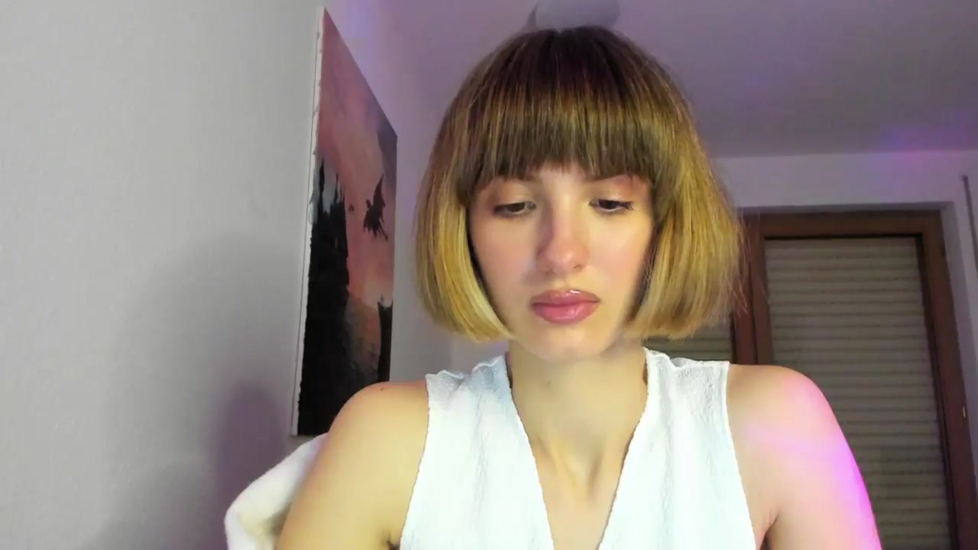 Gallery image thumbnail from WhoIsSofi's myfreecams stream on, 12/21/2025, 18:47 image 19 of 20