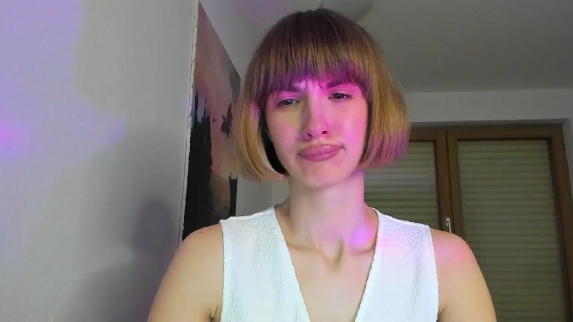 Gallery image thumbnail from WhoIsSofi's myfreecams stream on, 12/21/2025, 21:32 image 9 of 20