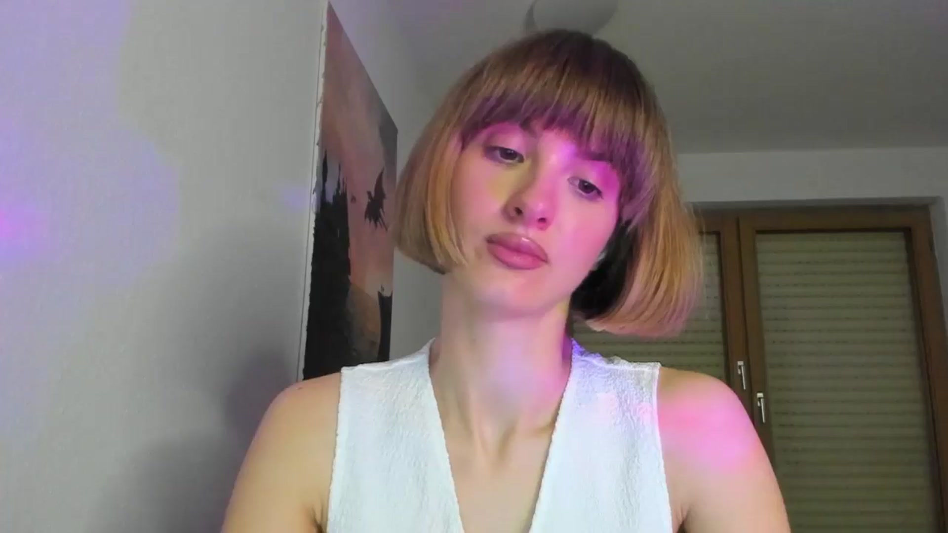 Gallery image thumbnail from WhoIsSofi's myfreecams stream on, 12/21/2025, 21:32 image 16 of 20