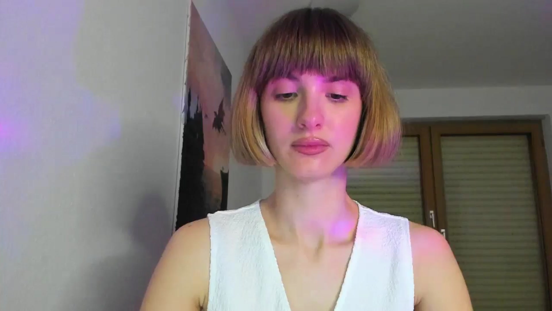 Gallery image thumbnail from WhoIsSofi's myfreecams stream on, 12/21/2025, 21:32 image 10 of 20