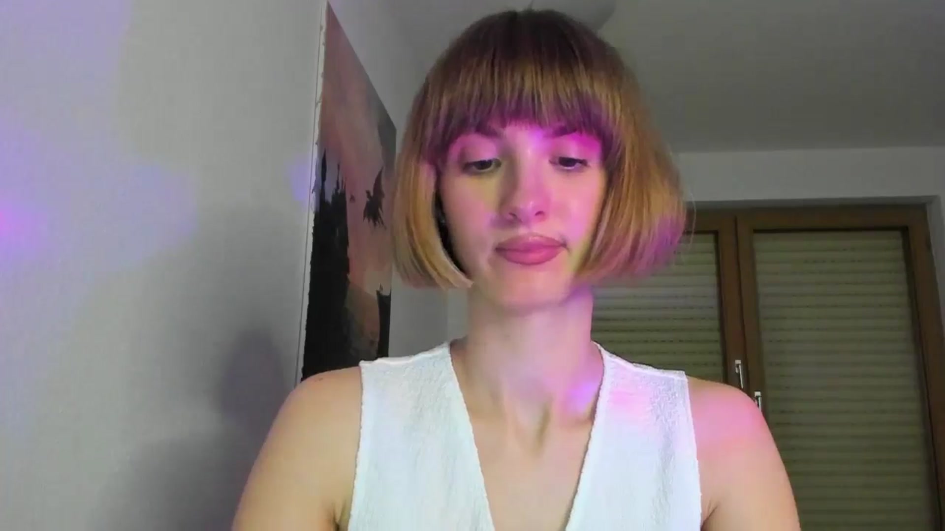 Gallery image thumbnail from WhoIsSofi's myfreecams stream on, 12/21/2025, 21:32 image 13 of 20