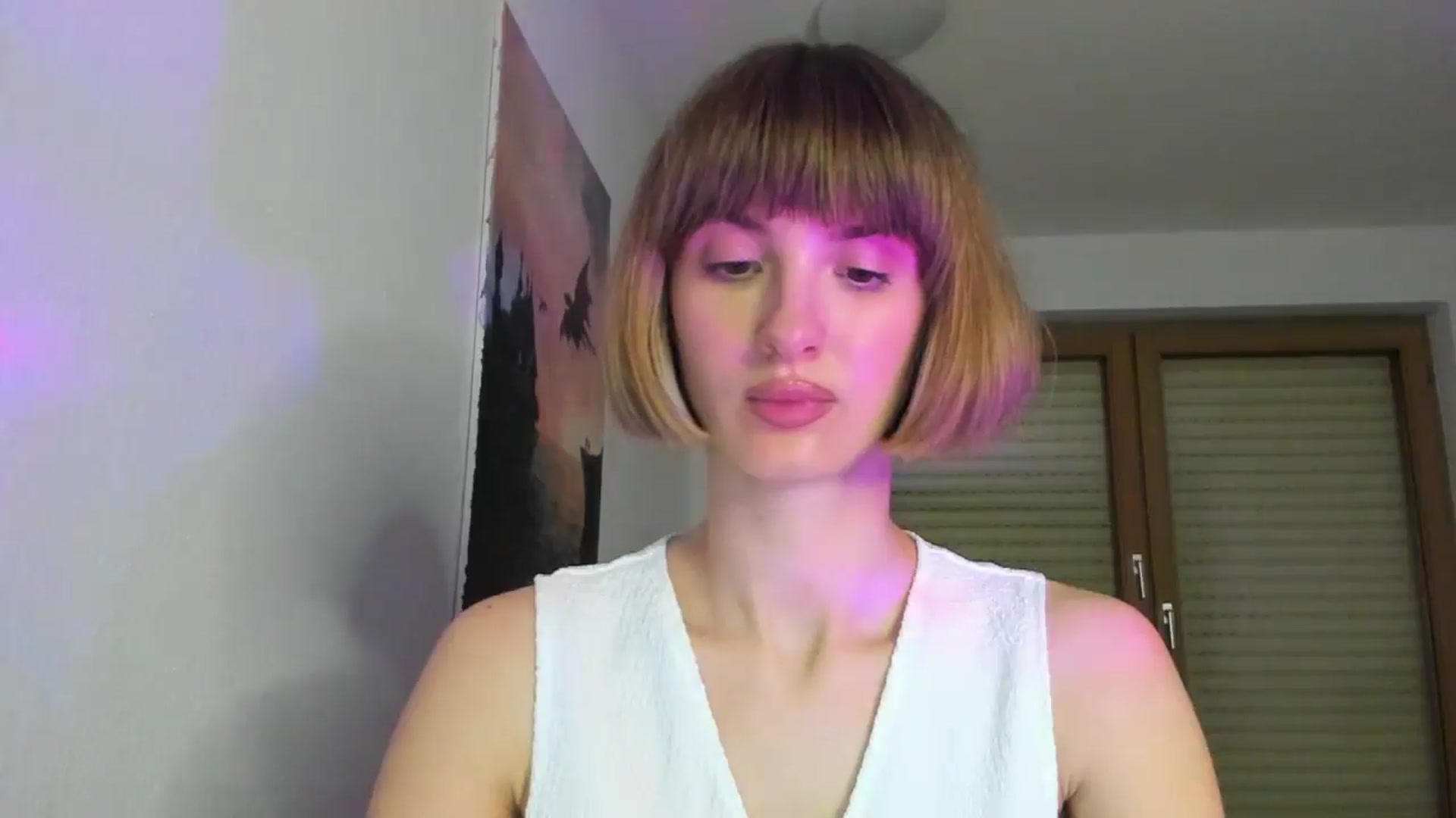 Gallery image thumbnail from WhoIsSofi's myfreecams stream on, 12/21/2025, 21:32 image 12 of 20
