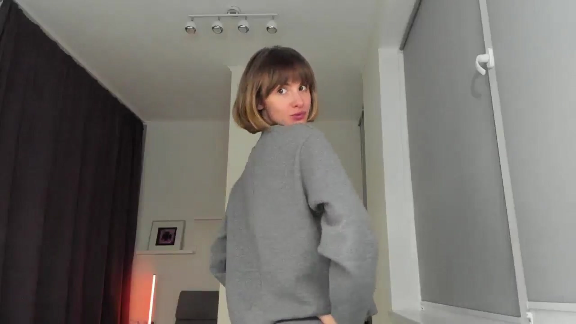 Gallery image thumbnail from WhoIsSofi's myfreecams stream on, 01/15/2026, 18:01 image 16 of 20