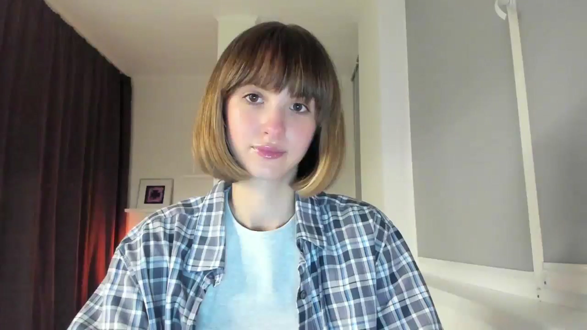 Gallery image thumbnail from WhoIsSofi's myfreecams stream on, 03/29/2026, 19:04 image 7 of 20