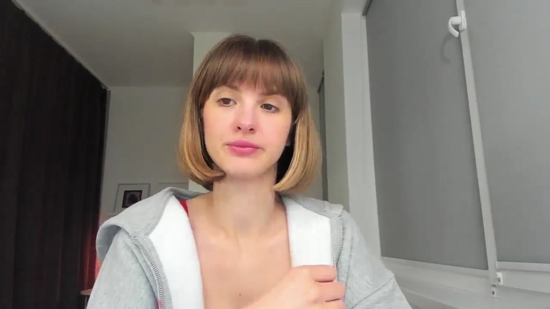 Gallery image thumbnail from WhoIsSofi's myfreecams stream on, 03/31/2026, 23:11 image 4 of 20
