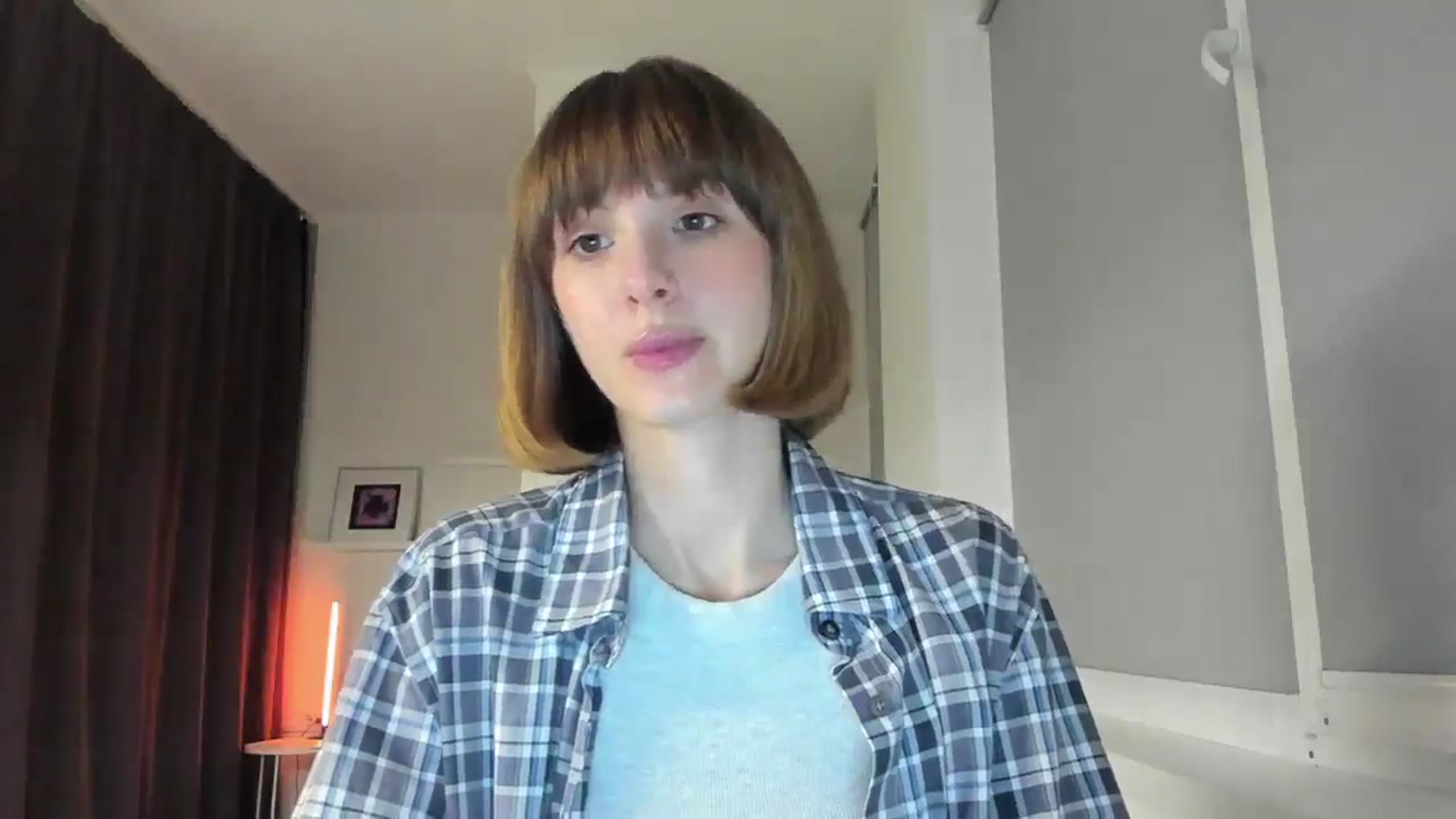 Gallery image thumbnail from WhoIsSofi's myfreecams stream on, 04/02/2026, 19:15 image 18 of 20