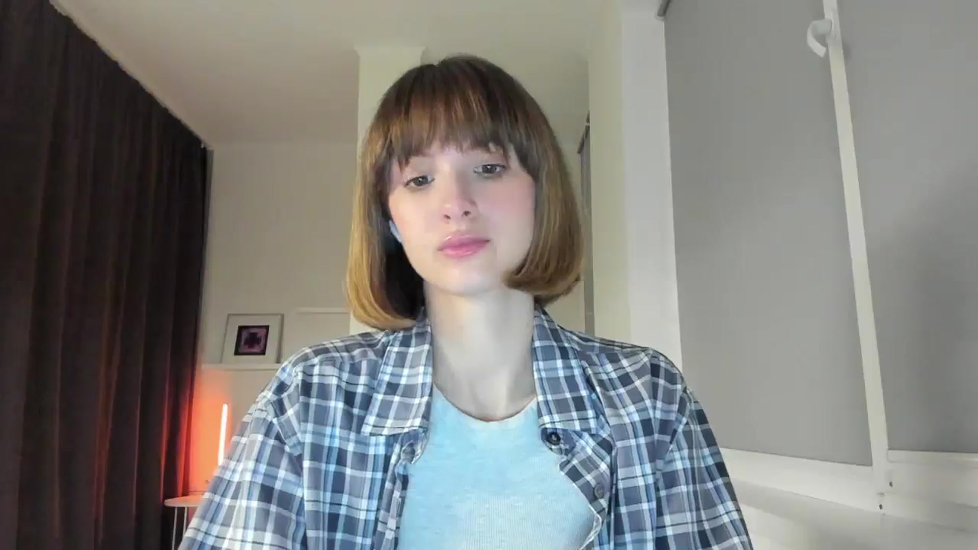 Gallery image thumbnail from WhoIsSofi's myfreecams stream on, 04/02/2026, 19:15 image 15 of 20
