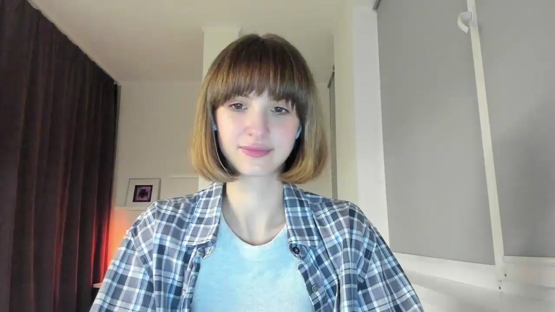 Gallery image thumbnail from WhoIsSofi's myfreecams stream on, 04/02/2026, 19:51 image 11 of 20