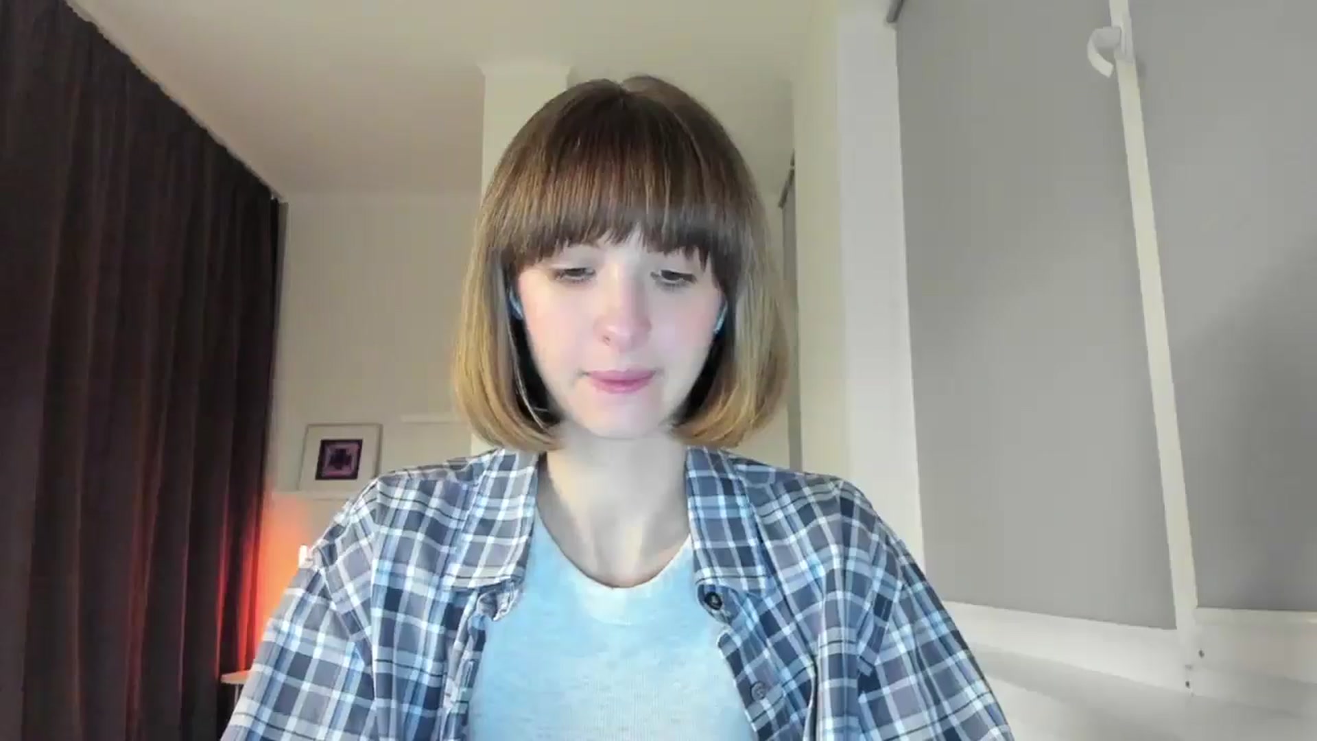 Gallery image thumbnail from WhoIsSofi's myfreecams stream on, 04/02/2026, 19:51 image 12 of 20