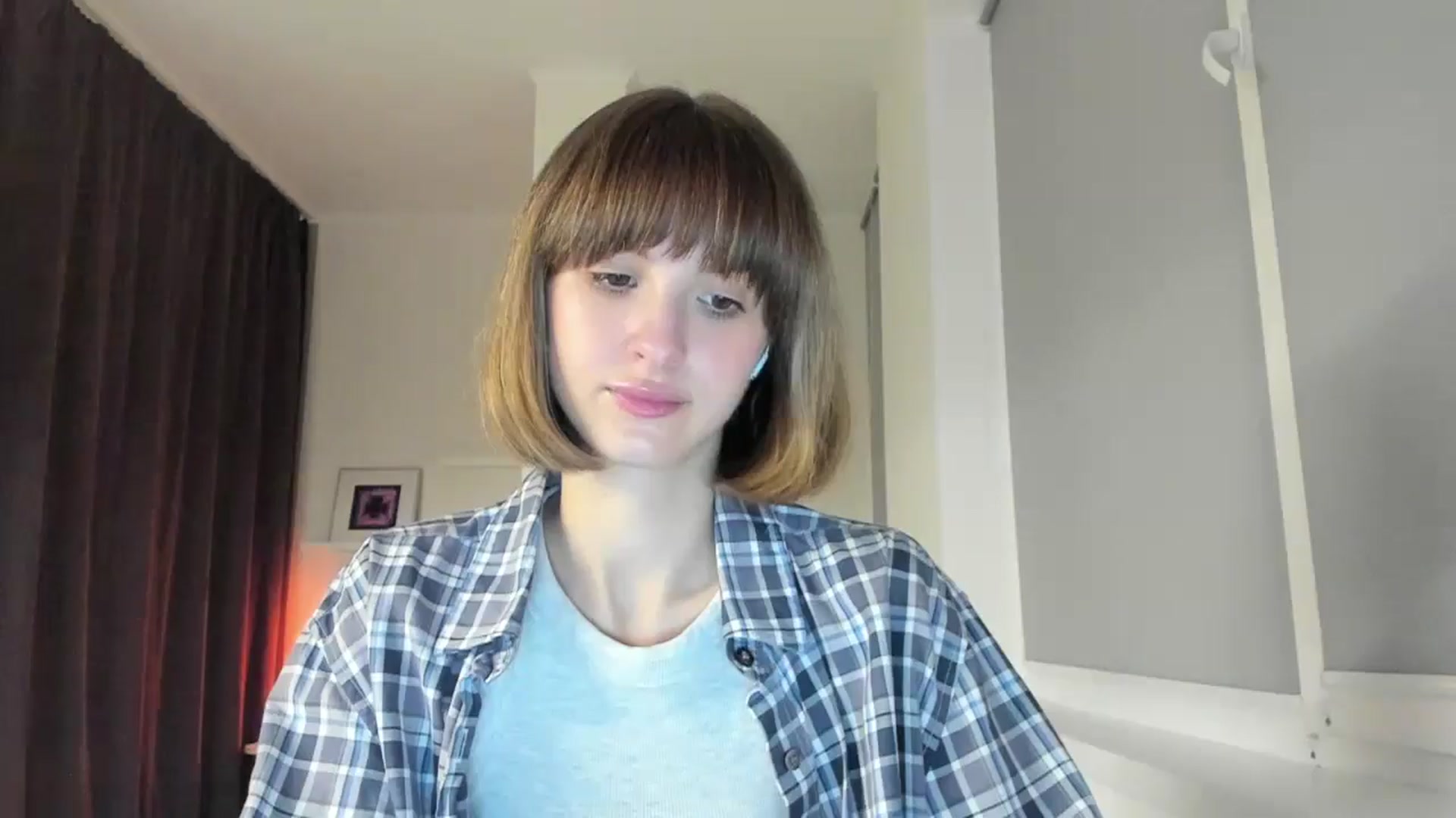 Gallery image thumbnail from WhoIsSofi's myfreecams stream on, 04/02/2026, 19:51 image 14 of 20
