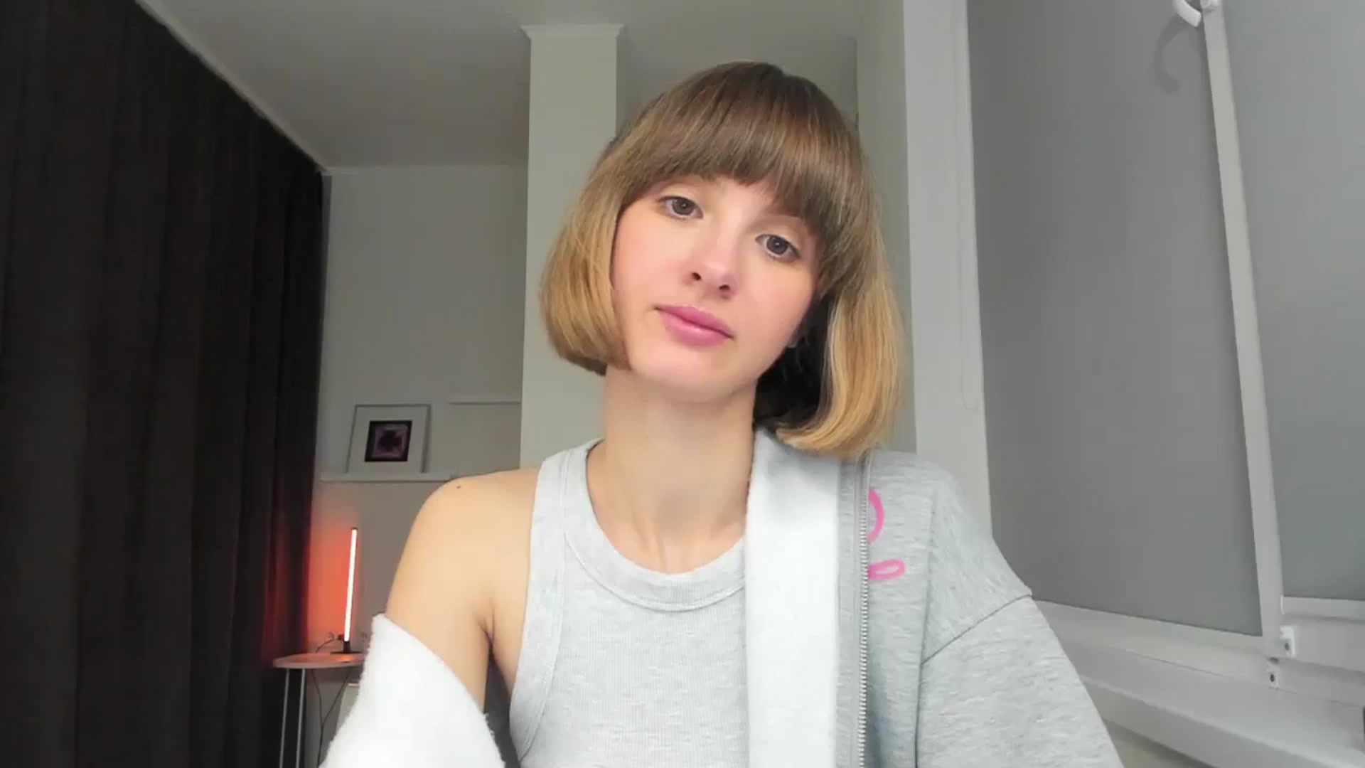 Gallery image thumbnail from WhoIsSofi's myfreecams stream on, 04/13/2026, 21:21 image 20 of 20