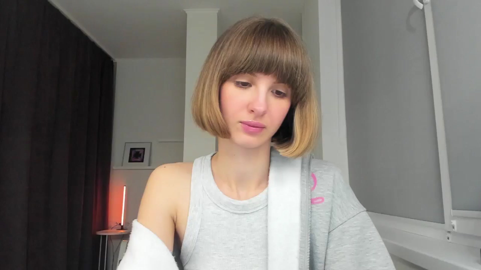 Gallery image thumbnail from WhoIsSofi's myfreecams stream on, 04/13/2026, 21:21 image 18 of 20