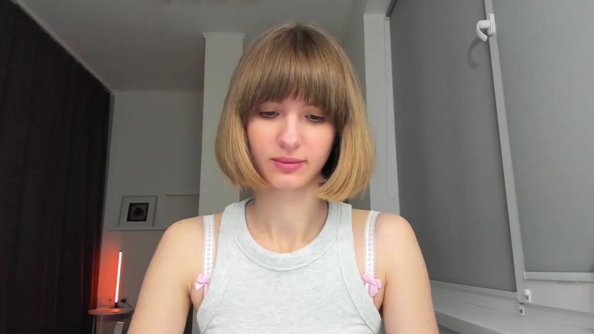 Gallery image thumbnail from WhoIsSofi's myfreecams stream on, 05/04/2026, 20:32 image 17 of 20