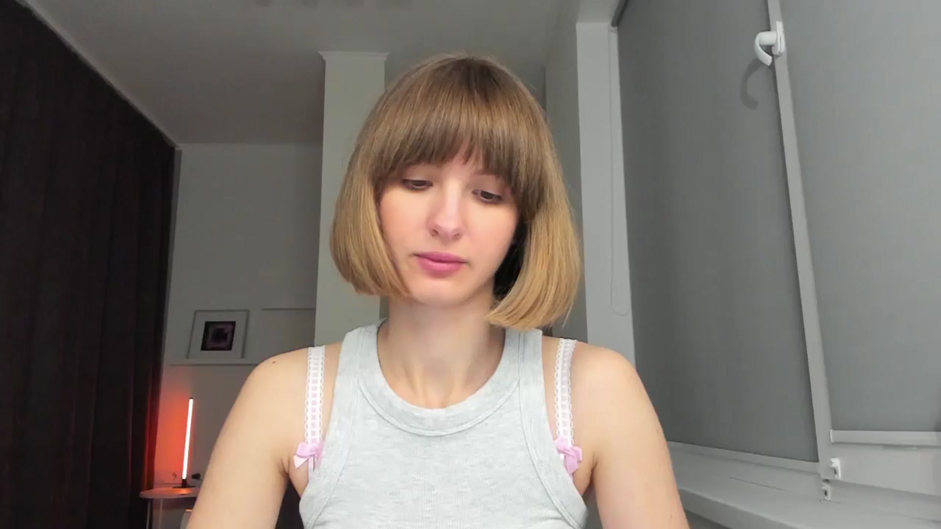 Gallery image thumbnail from WhoIsSofi's myfreecams stream on, 05/04/2026, 20:32 image 10 of 20