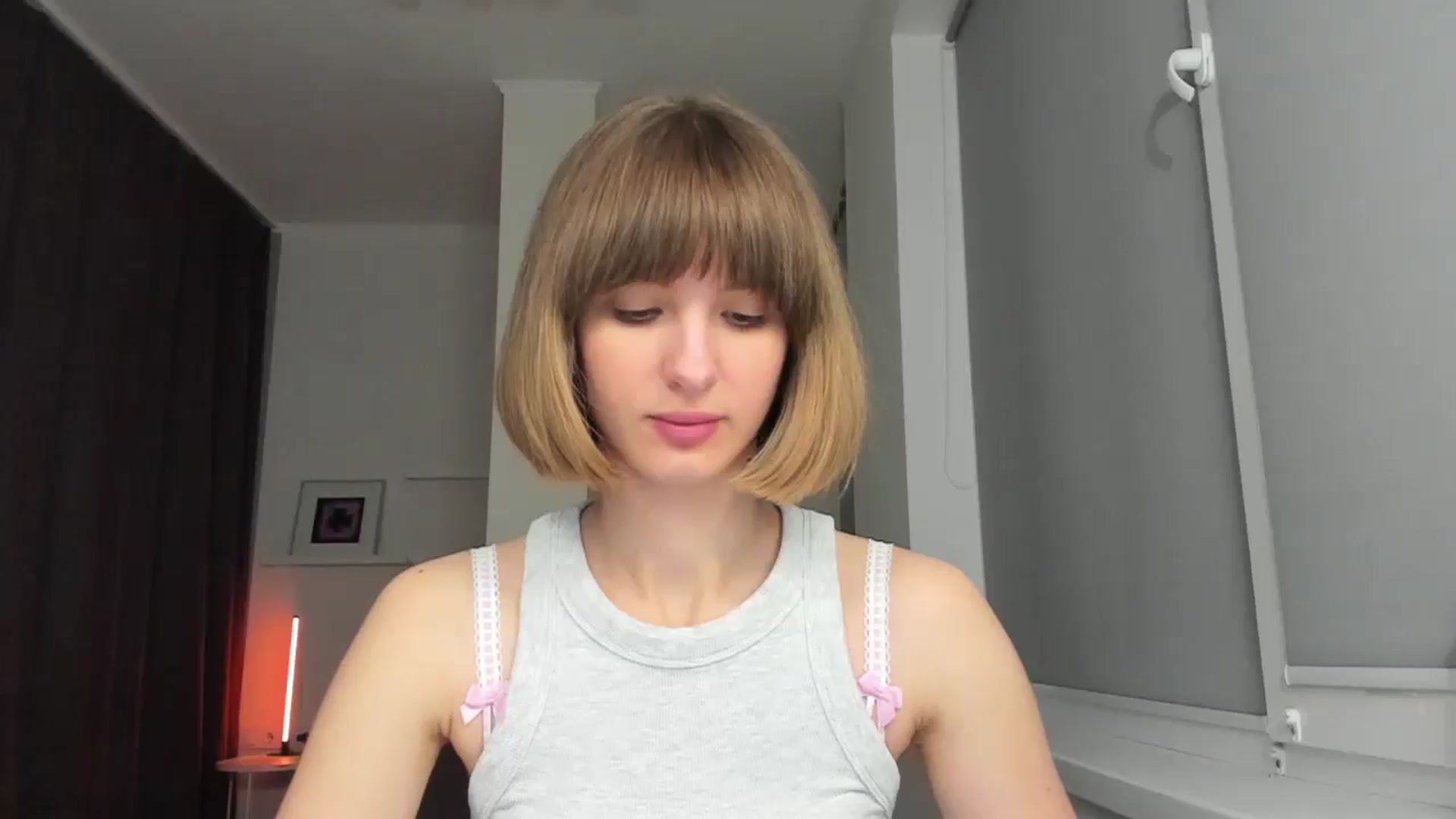 Gallery image thumbnail from WhoIsSofi's myfreecams stream on, 05/04/2026, 20:32 image 5 of 20