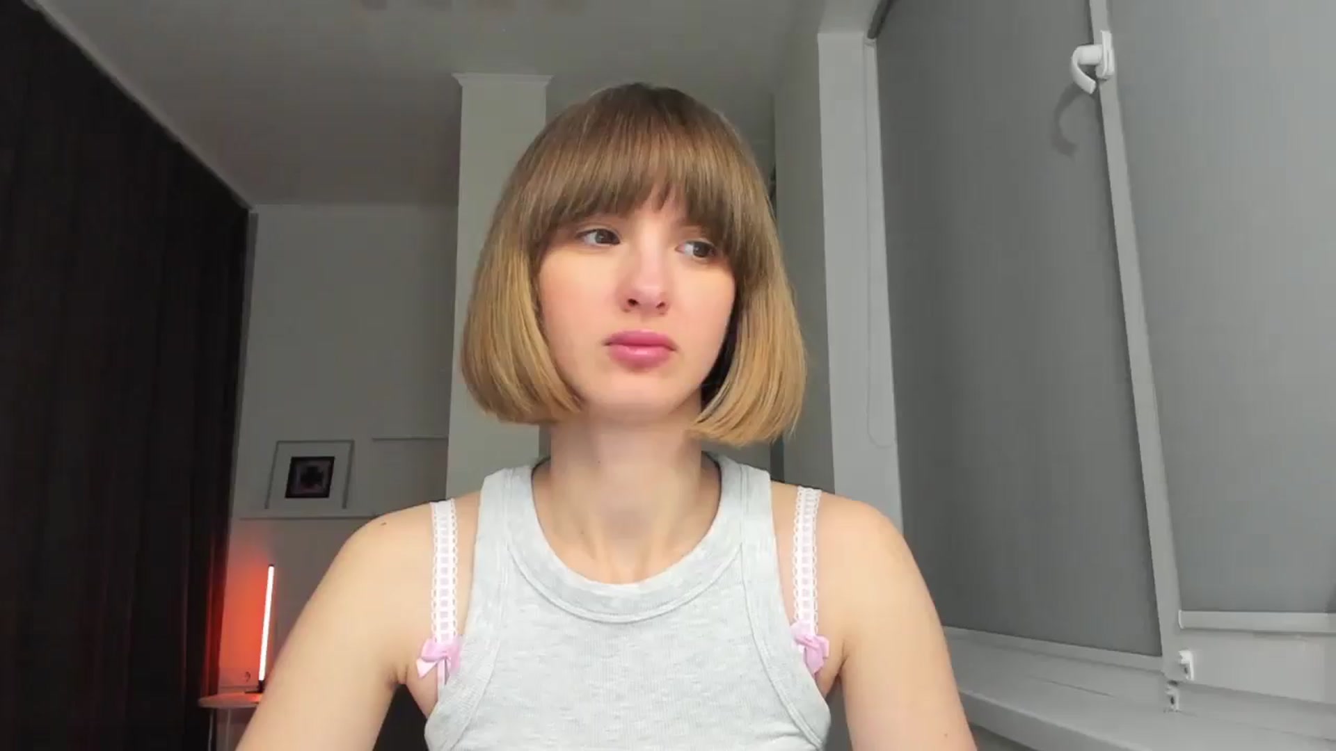 Gallery image thumbnail from WhoIsSofi's myfreecams stream on, 05/04/2026, 20:32 image 3 of 20
