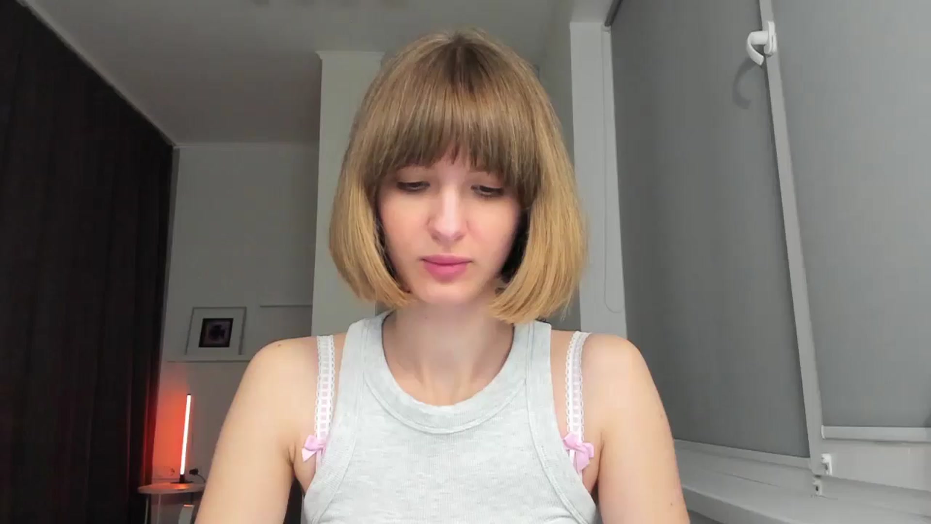 Gallery image thumbnail from WhoIsSofi's myfreecams stream on, 05/04/2026, 20:32 image 18 of 20
