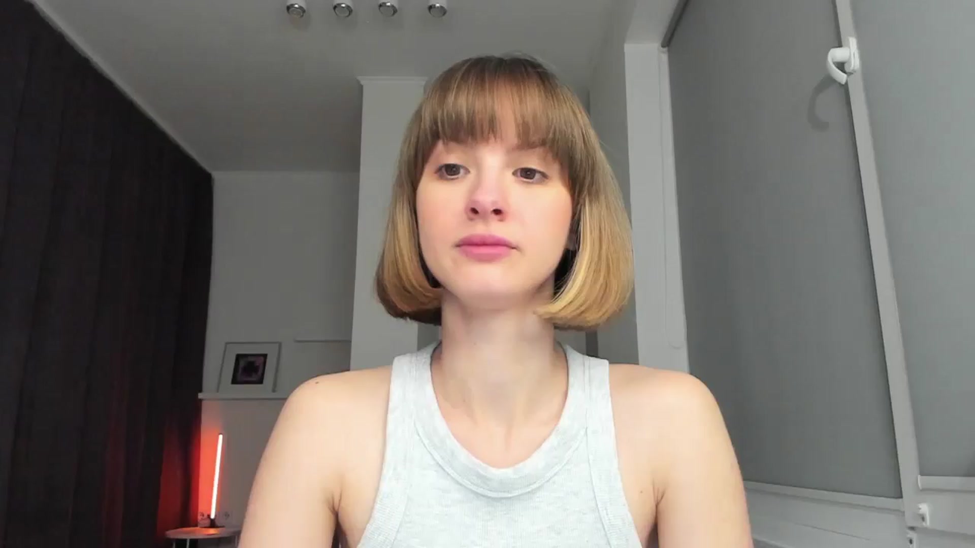 Gallery image thumbnail from WhoIsSofi's myfreecams stream on, 05/06/2026, 20:13 image 14 of 20
