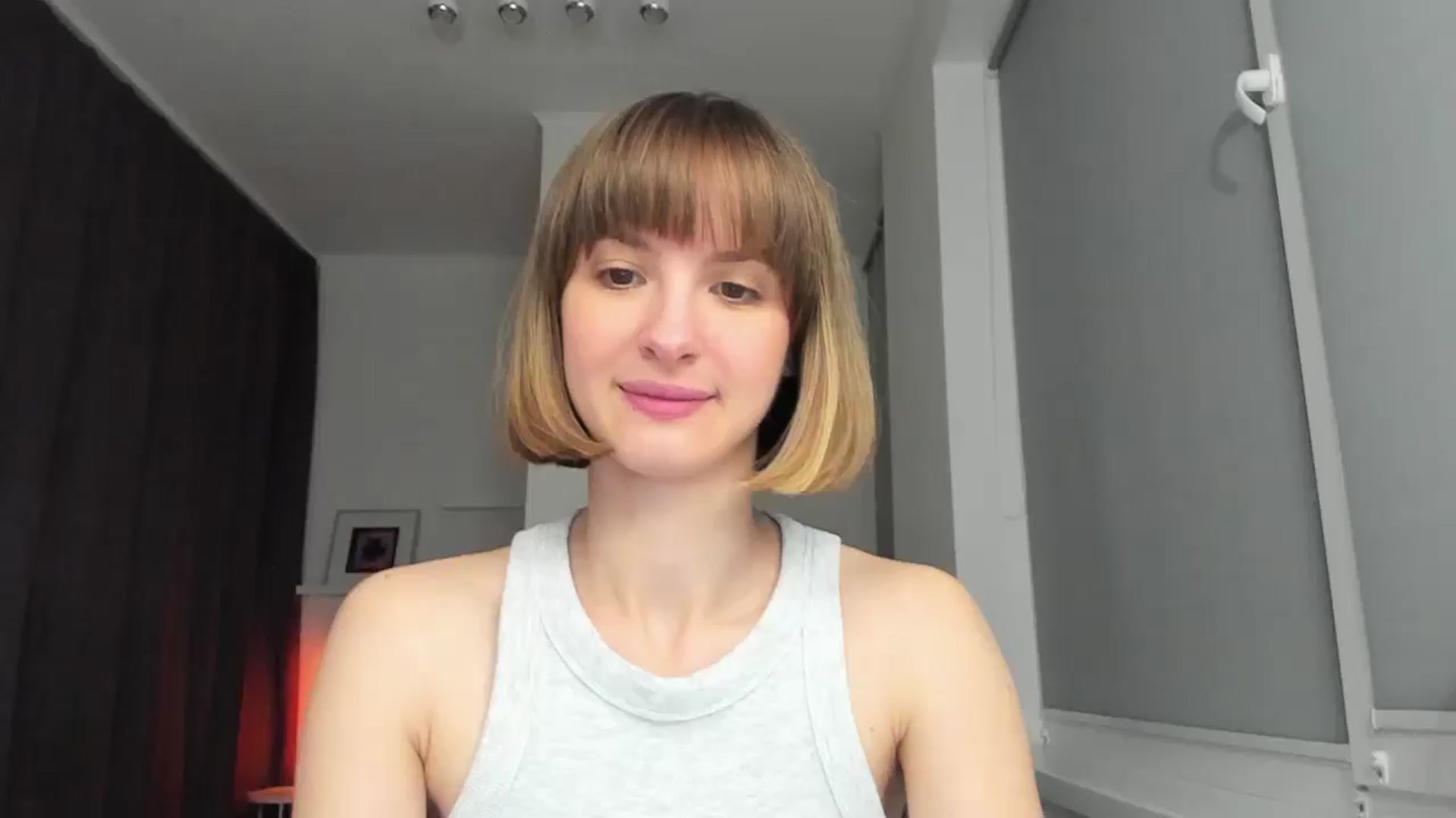 Gallery image thumbnail from WhoIsSofi's myfreecams stream on, 05/06/2026, 20:13 image 2 of 20