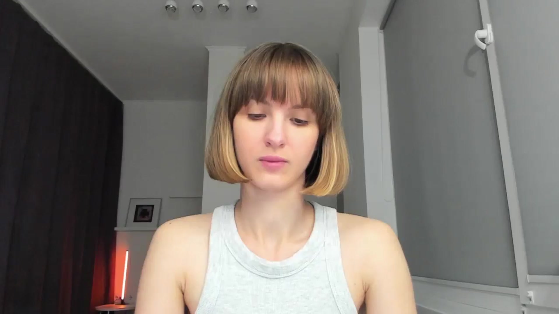 Gallery image thumbnail from WhoIsSofi's myfreecams stream on, 05/06/2026, 22:01 image 9 of 20