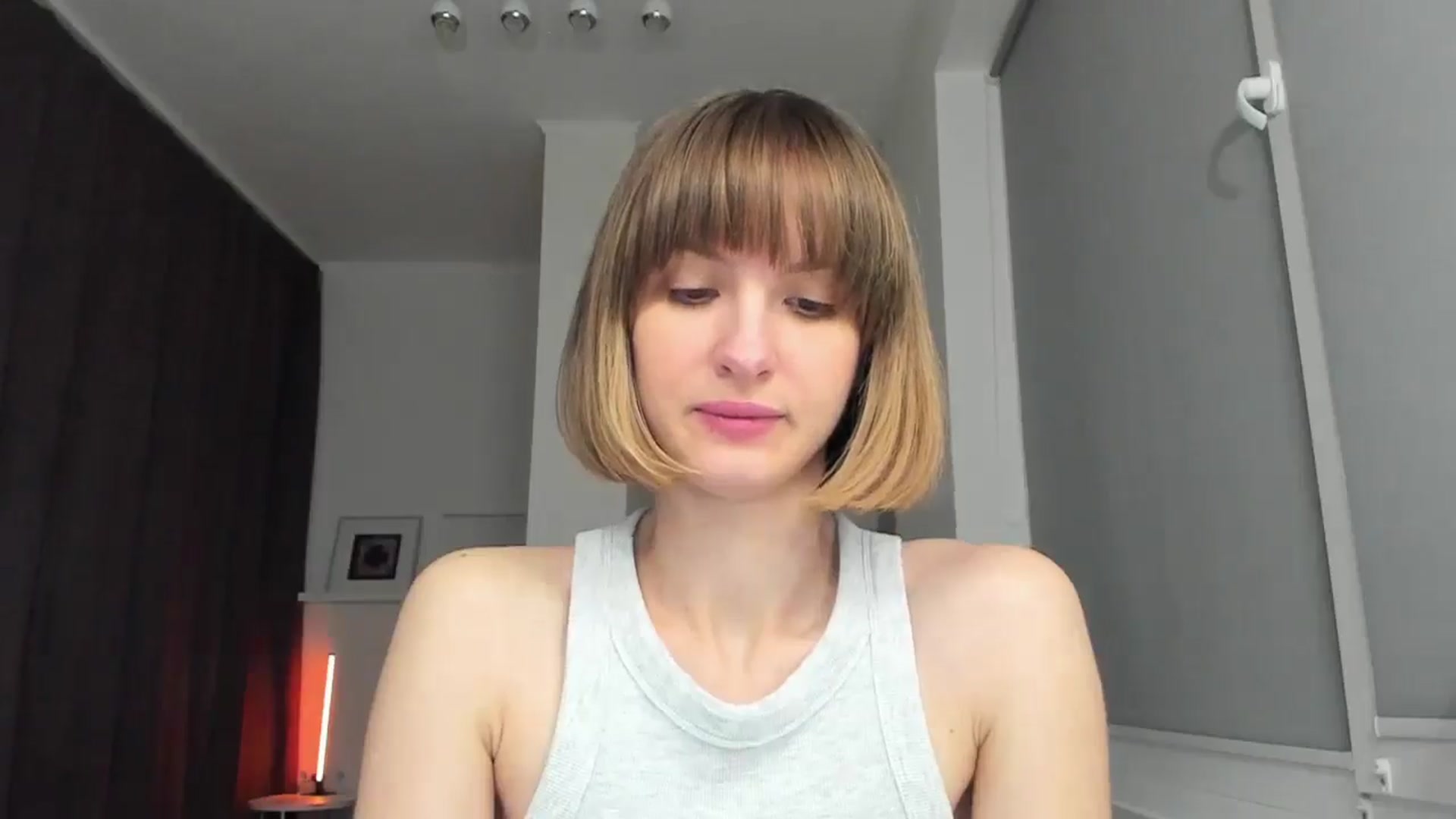 Gallery image thumbnail from WhoIsSofi's myfreecams stream on, 05/06/2026, 22:01 image 20 of 20