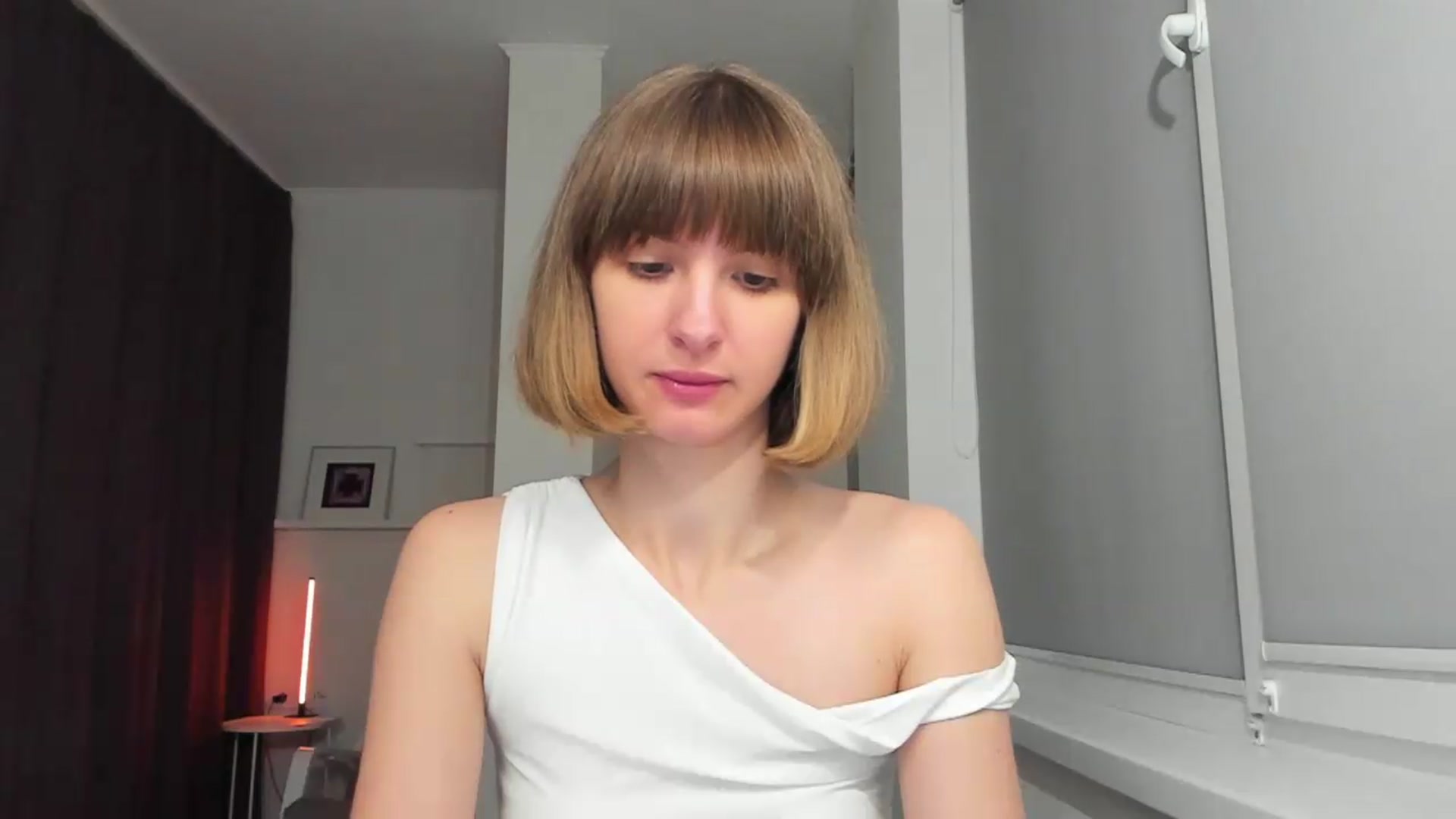 Gallery image thumbnail from WhoIsSofi's myfreecams stream on, 05/22/2026, 21:23 image 13 of 20