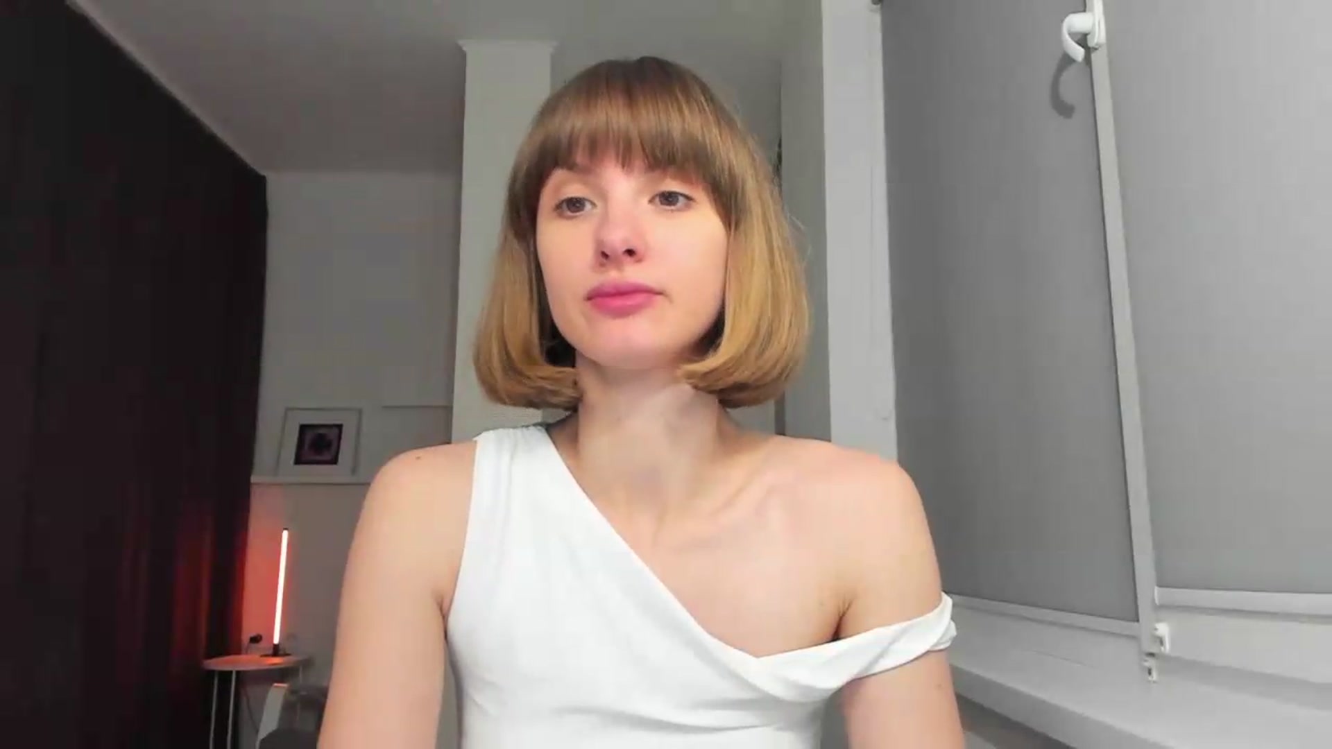Gallery image thumbnail from WhoIsSofi's myfreecams stream on, 05/22/2026, 21:23 image 19 of 20