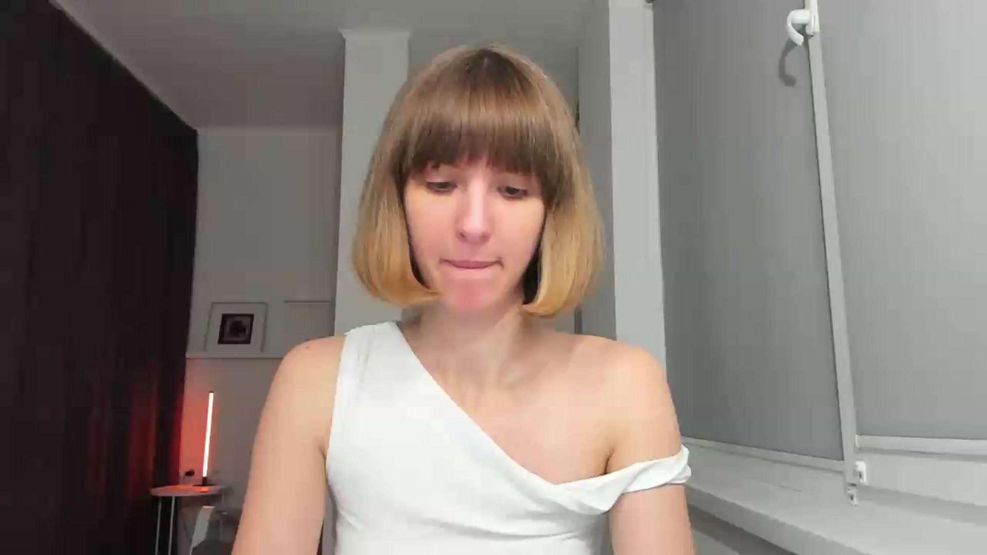 Gallery image thumbnail from WhoIsSofi's myfreecams stream on, 05/22/2026, 21:23 image 4 of 20
