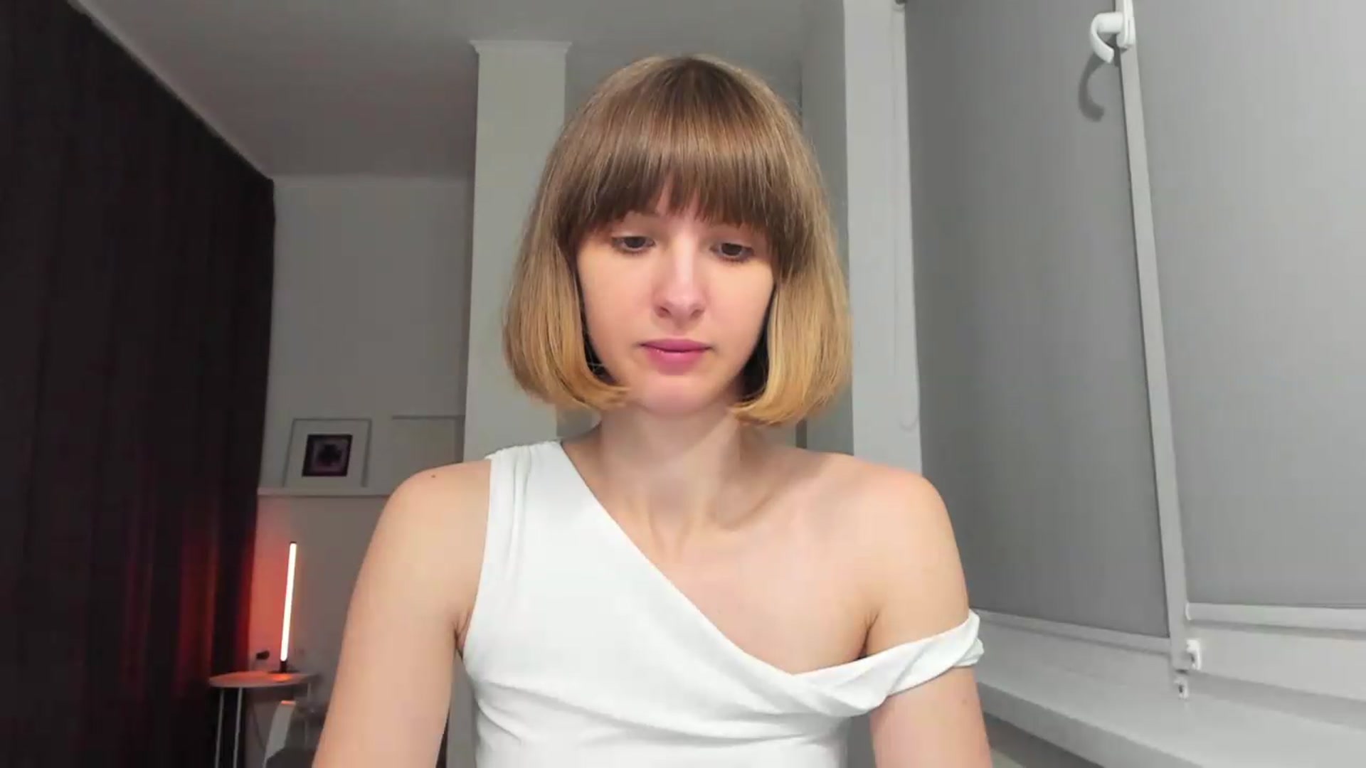Gallery image thumbnail from WhoIsSofi's myfreecams stream on, 05/22/2026, 21:23 image 17 of 20