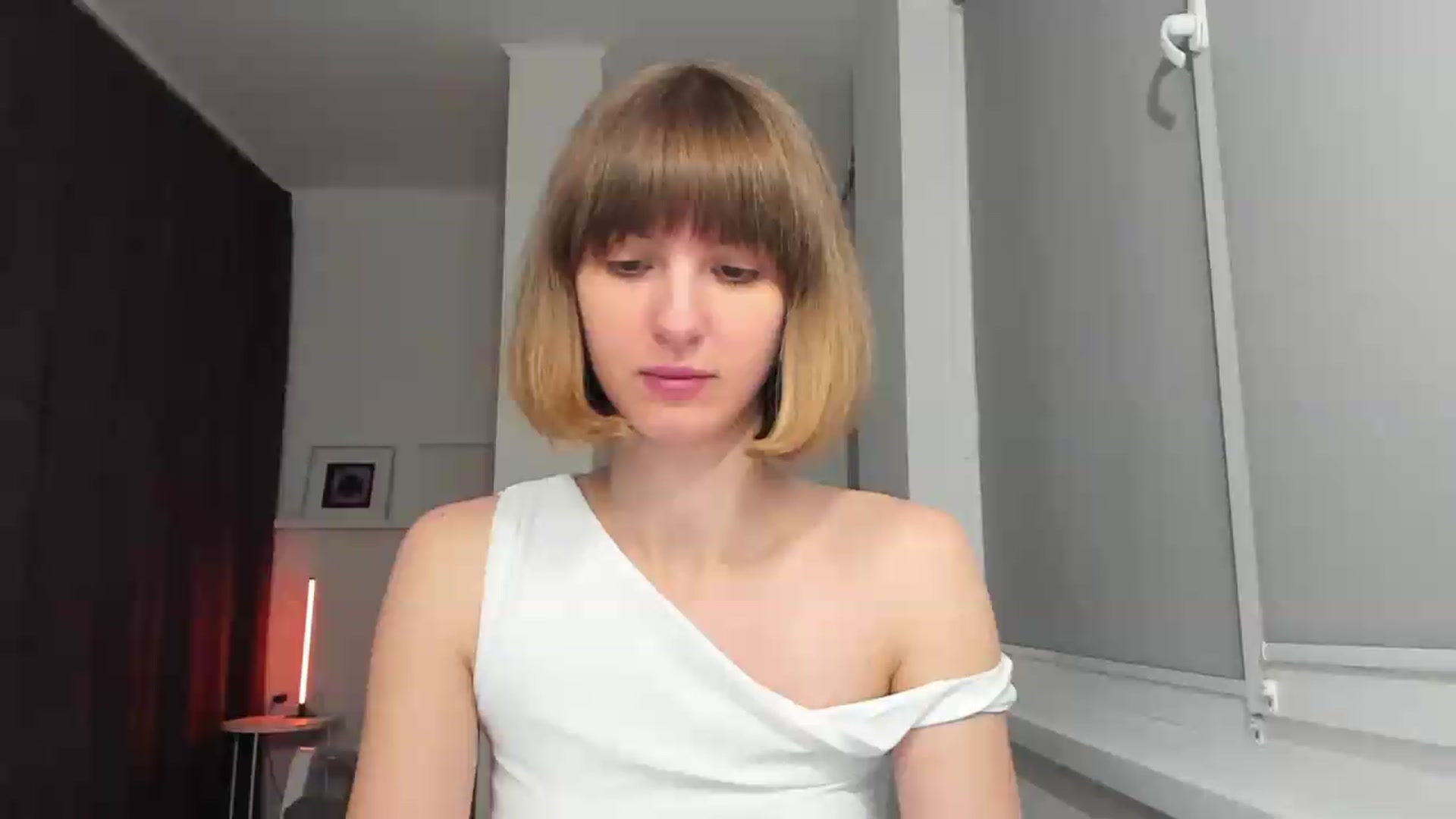 Gallery image thumbnail from WhoIsSofi's myfreecams stream on, 05/22/2026, 21:23 image 10 of 20