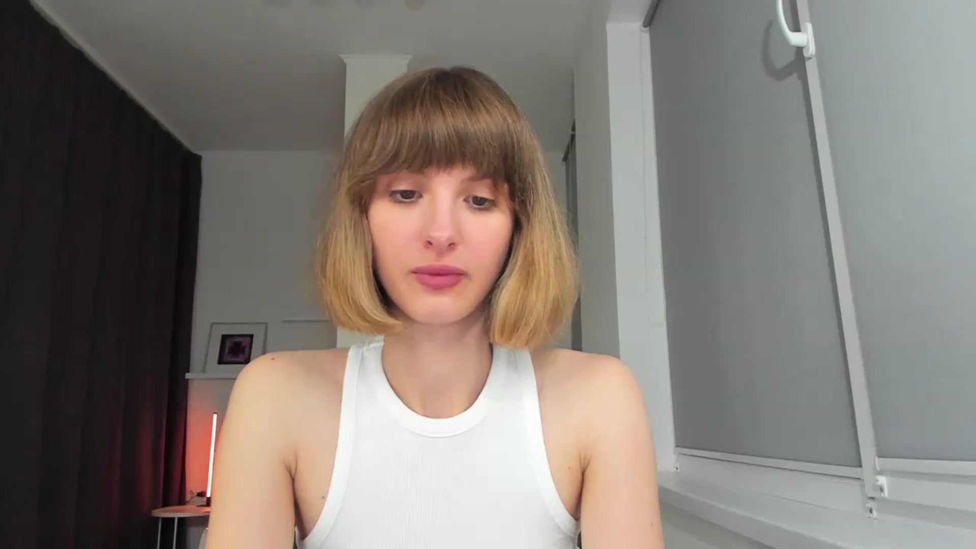 Gallery image thumbnail from WhoIsSofi's myfreecams stream on, 06/07/2026, 22:03 image 10 of 20