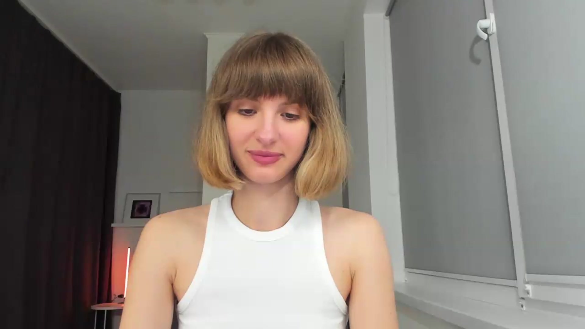 Gallery image thumbnail from WhoIsSofi's myfreecams stream on, 06/07/2026, 22:03 image 14 of 20