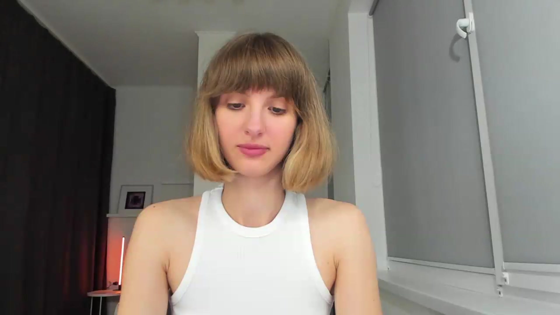 Gallery image thumbnail from WhoIsSofi's myfreecams stream on, 06/07/2026, 22:03 image 16 of 20