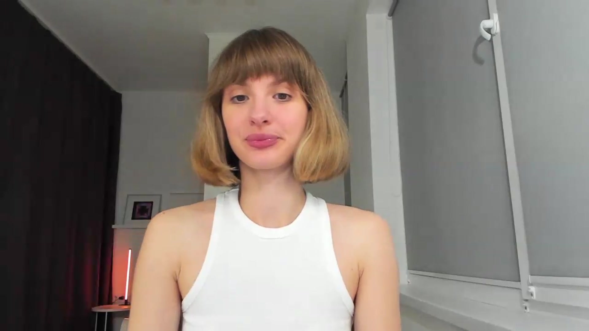 Gallery image thumbnail from WhoIsSofi's myfreecams stream on, 06/07/2026, 22:03 image 13 of 20