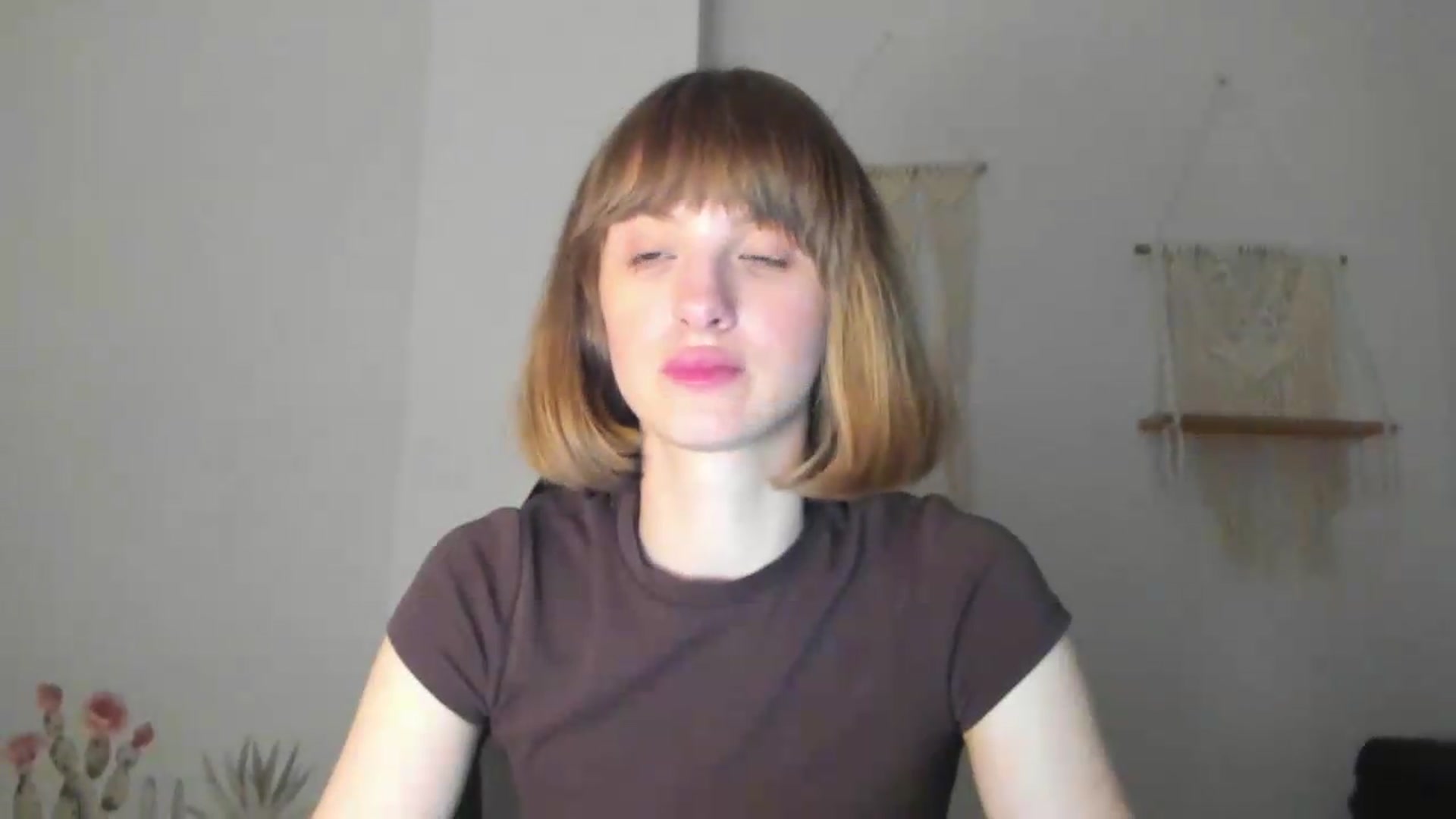 Gallery image thumbnail from WhoIsSofi's myfreecams stream on, 06/19/2026, 23:08 image 15 of 20