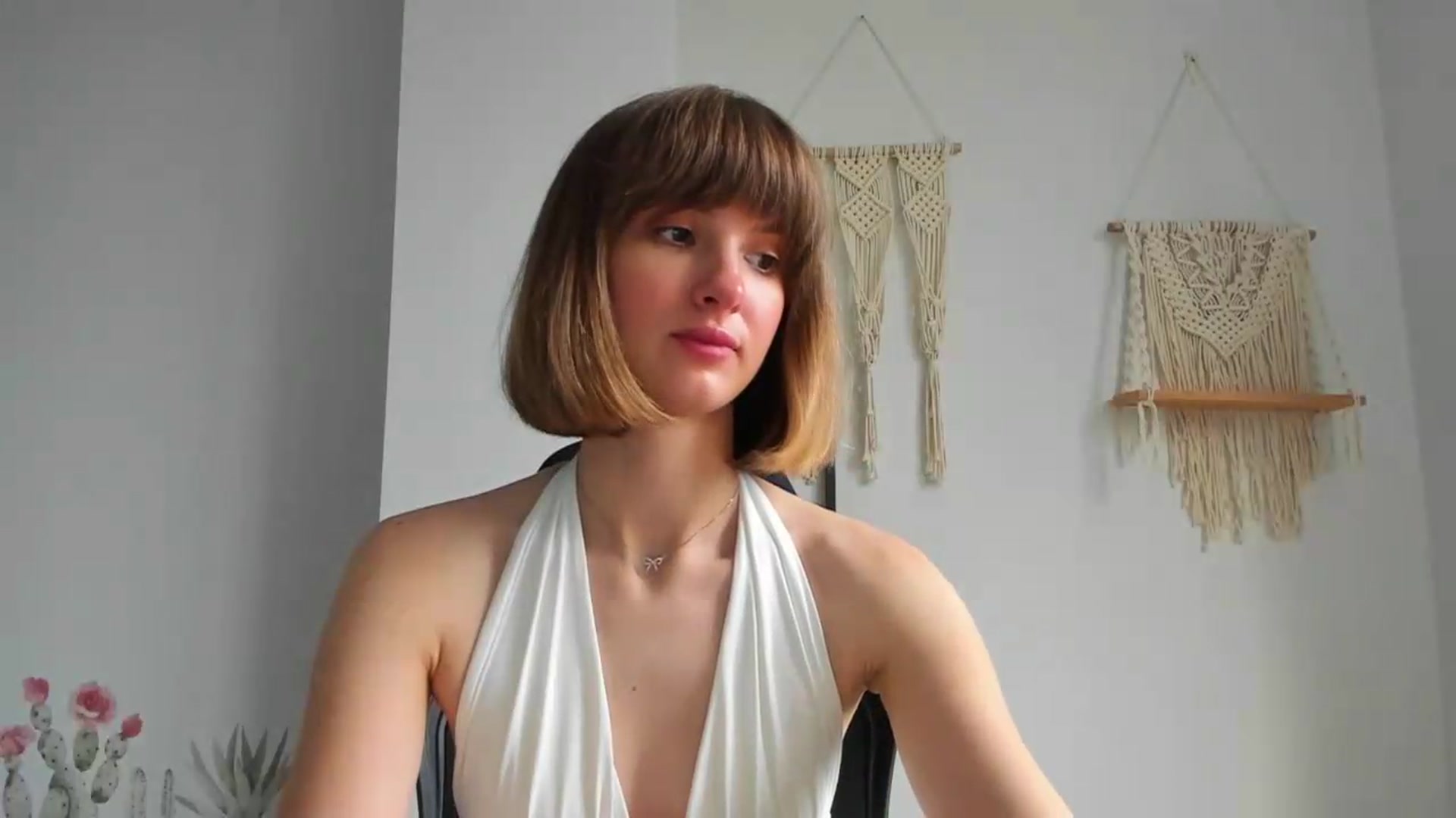 Gallery image thumbnail from WhoIsSofi's myfreecams stream on, 06/20/2026, 15:56 image 19 of 20