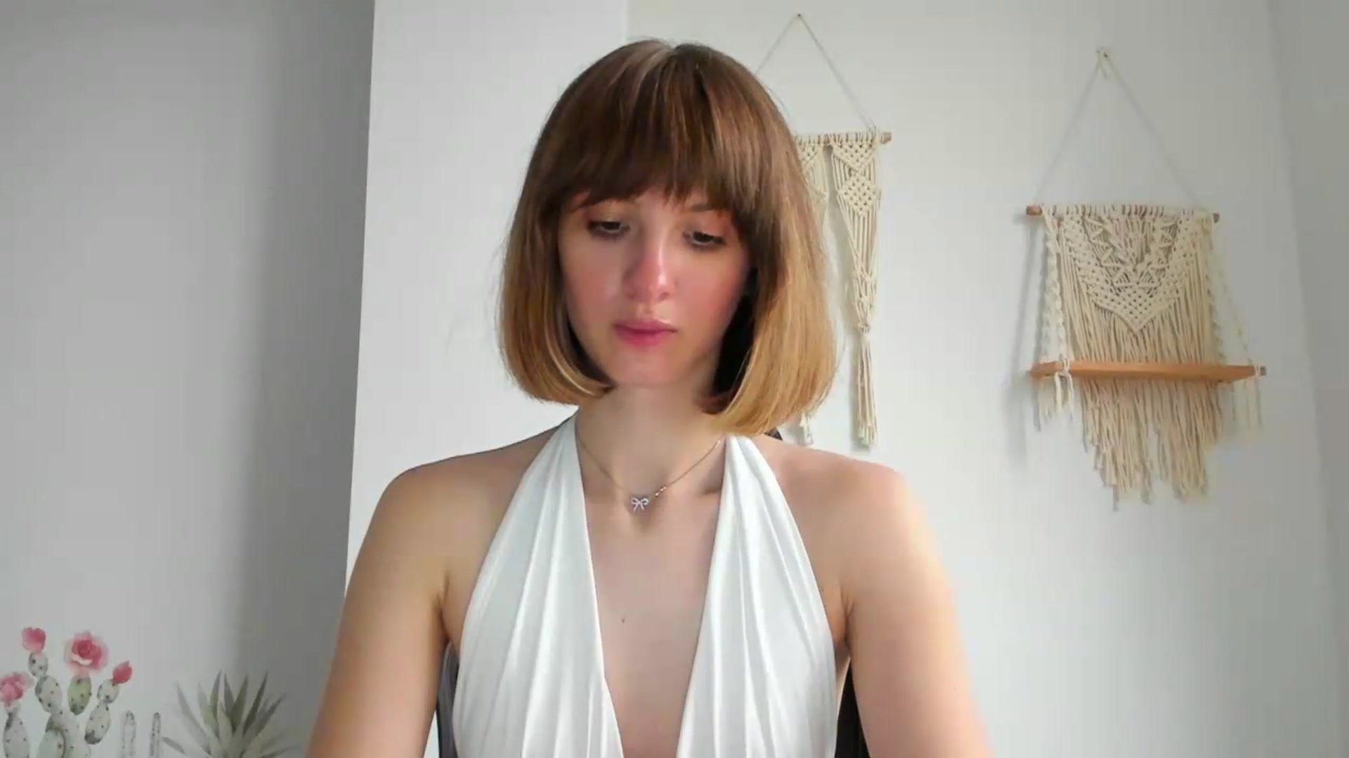 Gallery image thumbnail from WhoIsSofi's myfreecams stream on, 06/20/2026, 15:56 image 16 of 20