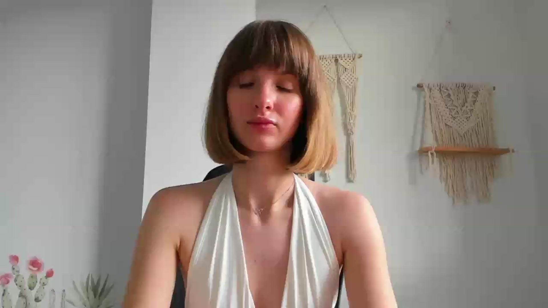 Gallery image thumbnail from WhoIsSofi's myfreecams stream on, 06/20/2026, 15:56 image 9 of 20