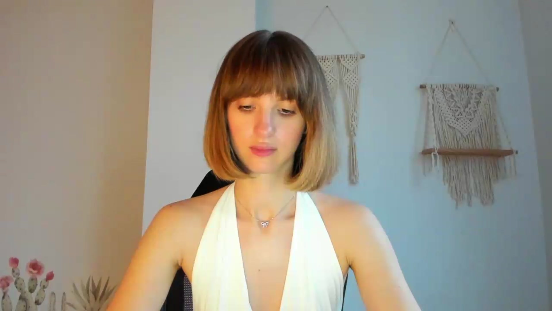 Gallery image thumbnail from WhoIsSofi's myfreecams stream on, 06/20/2026, 16:42 image 15 of 20